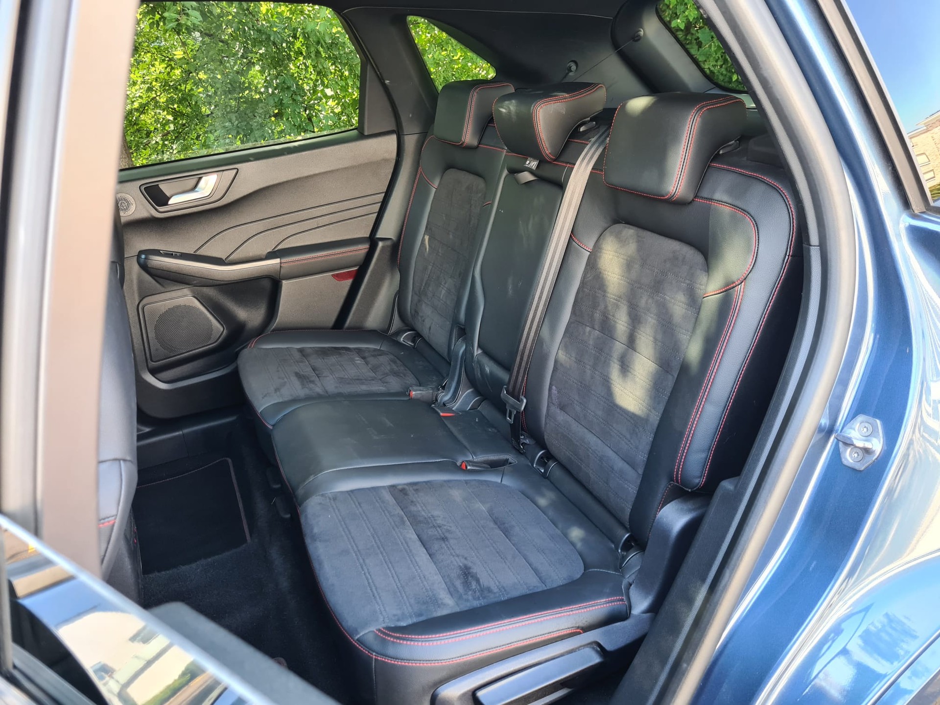 FORD Kuga 2.0 DIESEL EcoBlue 190 PS ST-Line X AUTOMAT 4x4-image-8