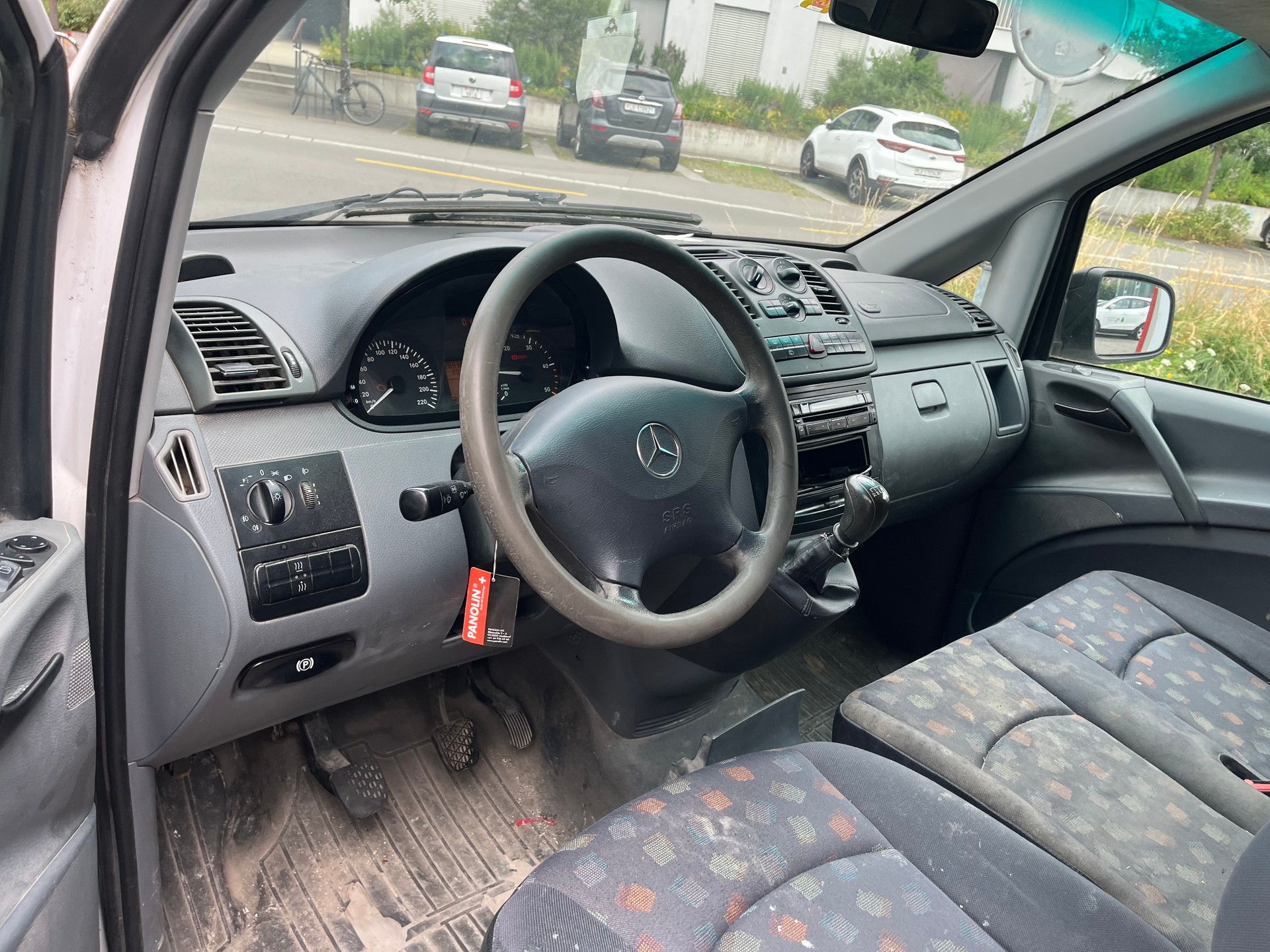MERCEDES-BENZ Vito 111 CDI-image-9