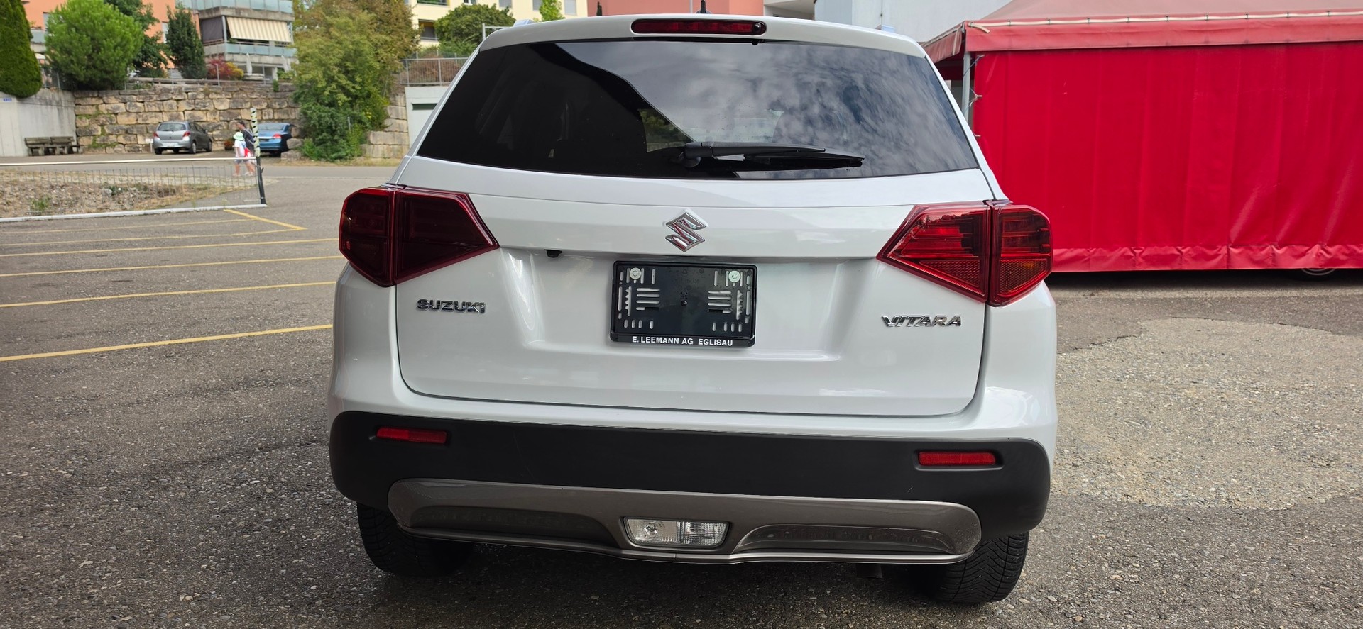 SUZUKI Vitara 1.4 Boosterjet Compact + Automatic-image-3