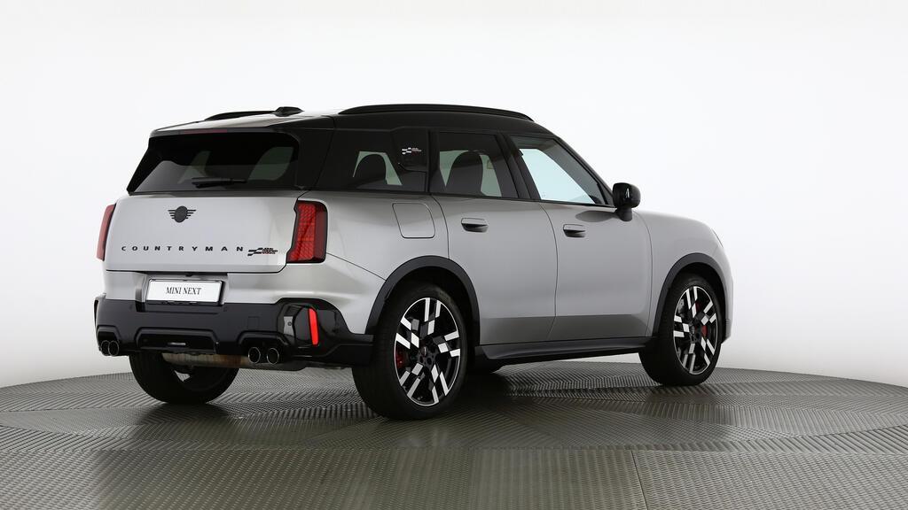MINI John Cooper Works Countryman ALL4-image-4