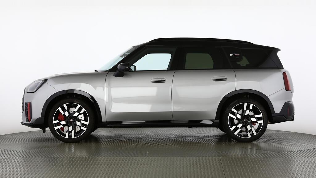 MINI John Cooper Works Countryman ALL4-image-1
