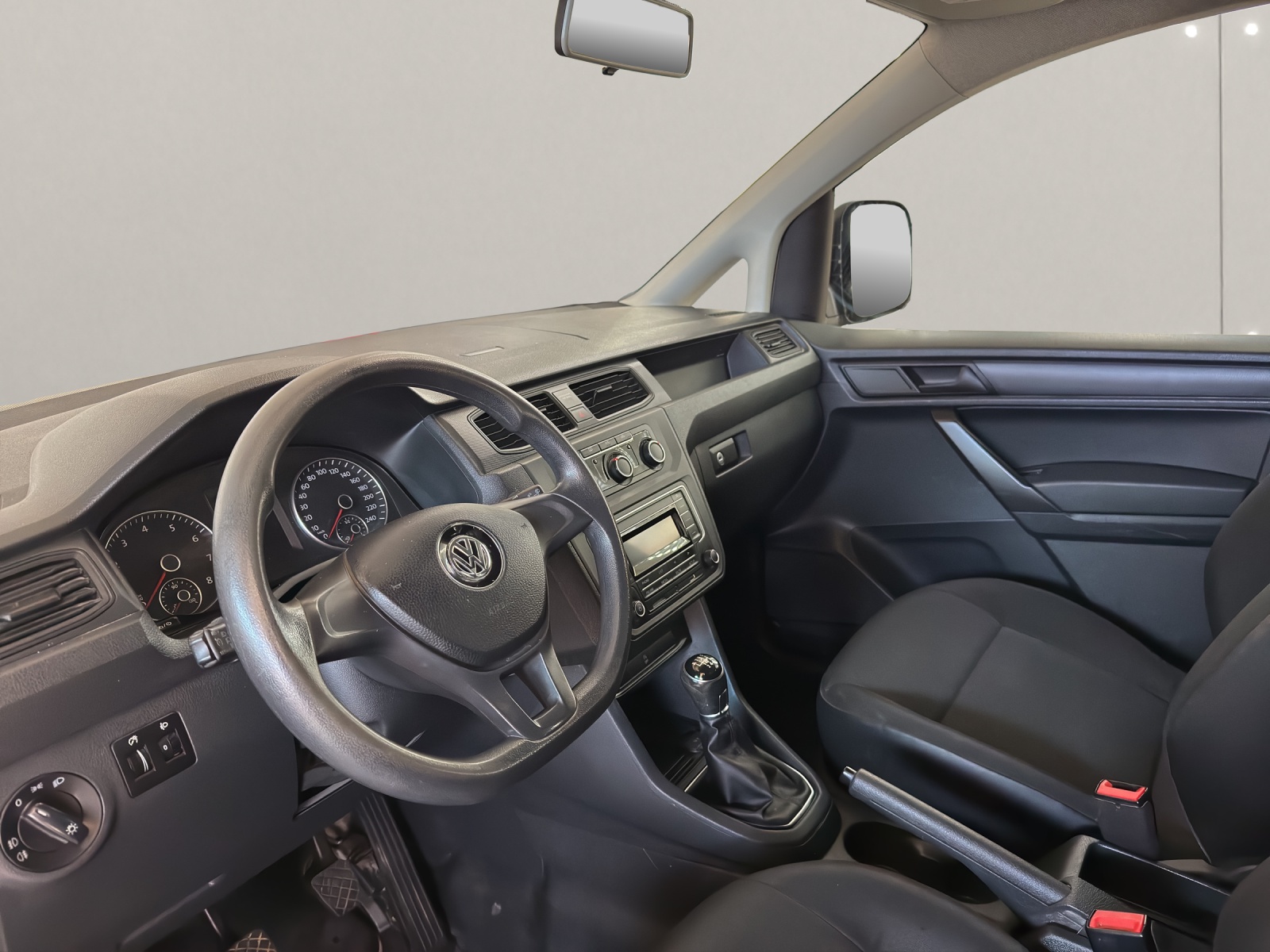 VW Caddy Maxi 2.0TDI BlueMotion Technology-image-7