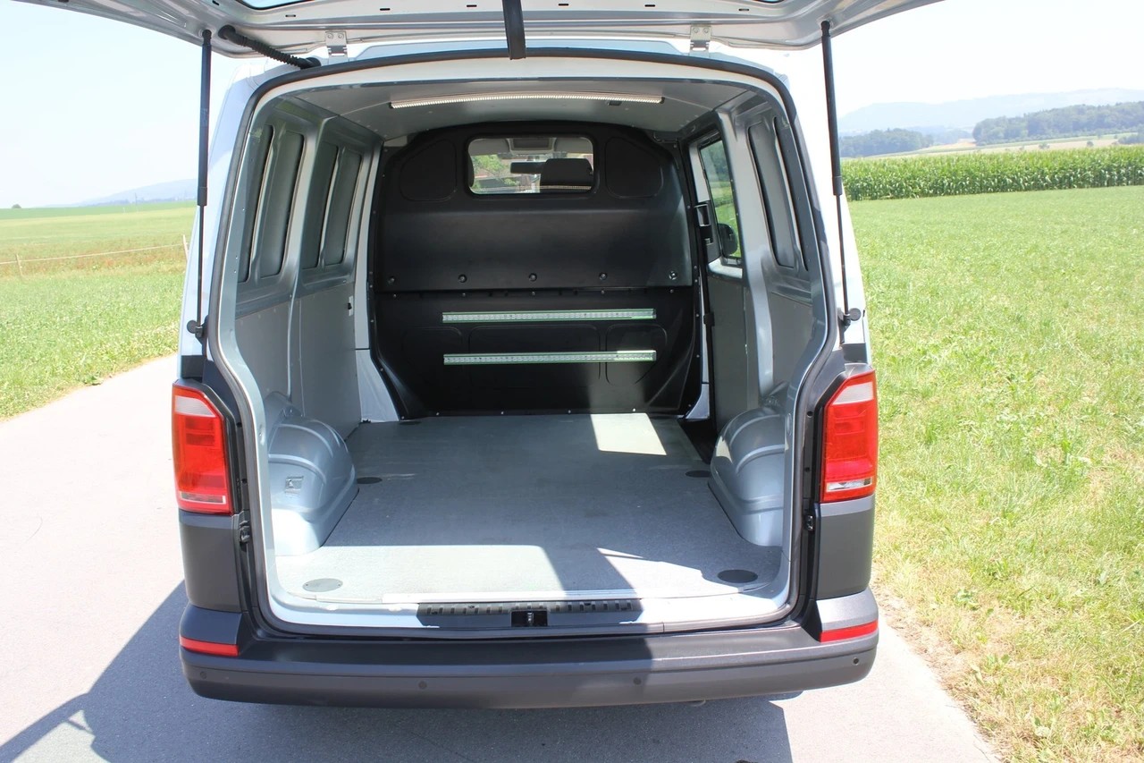 VW T6 2.0 TDI DSG **Nutzlast 1'036KG**-image-5