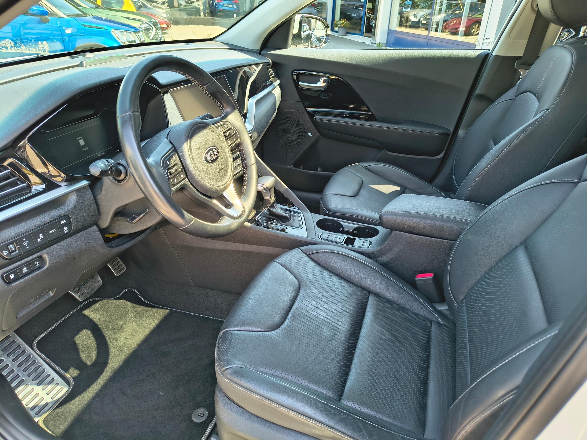 KIA Niro 1.6 GDi Plug-in Hybrid Style-image-8