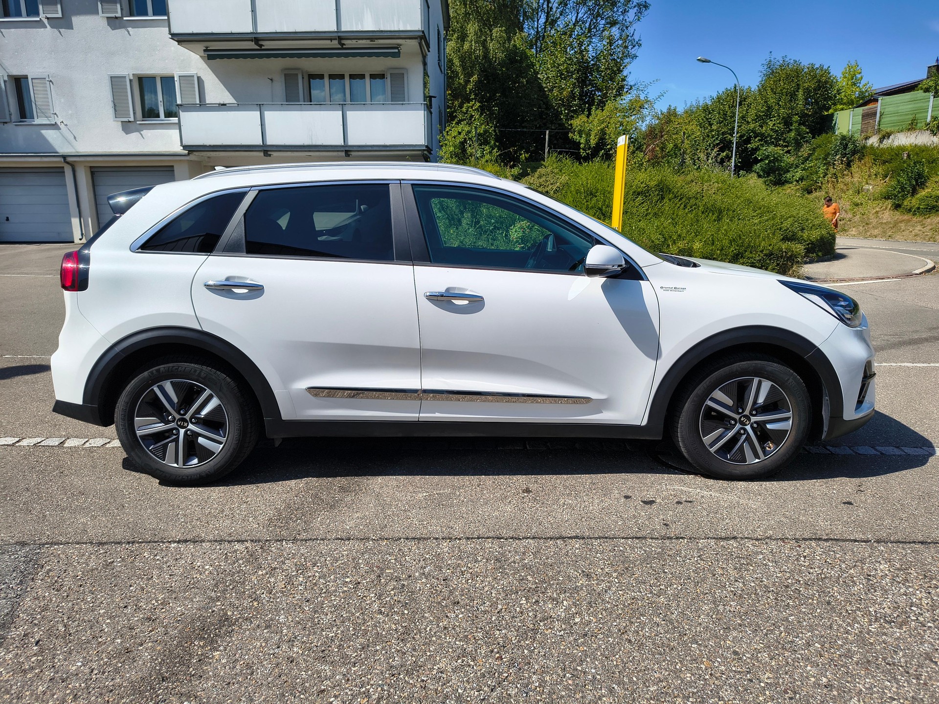 KIA Niro 1.6 GDi Plug-in Hybrid Style-image-3