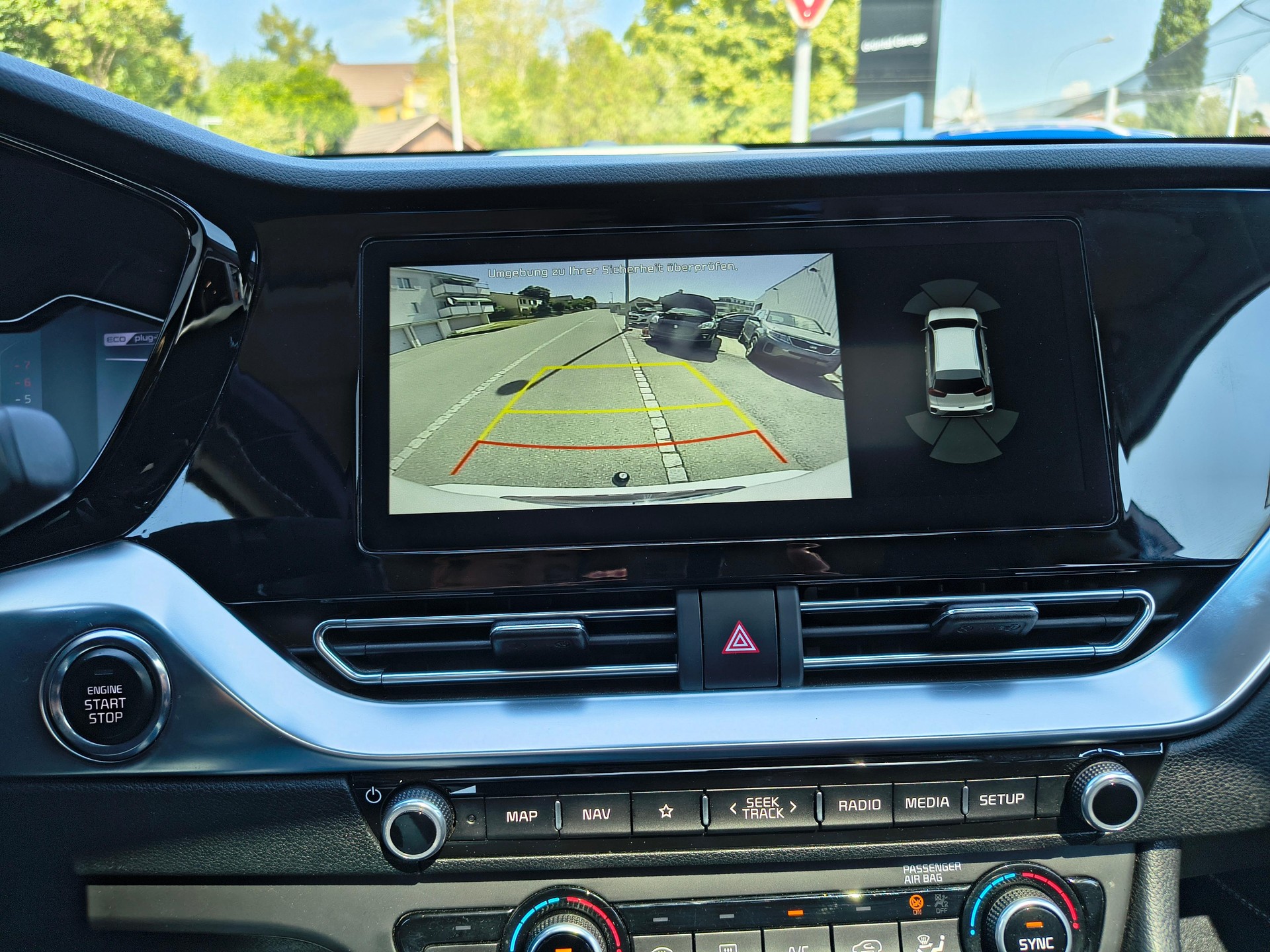 KIA Niro 1.6 GDi Plug-in Hybrid Style-image-6