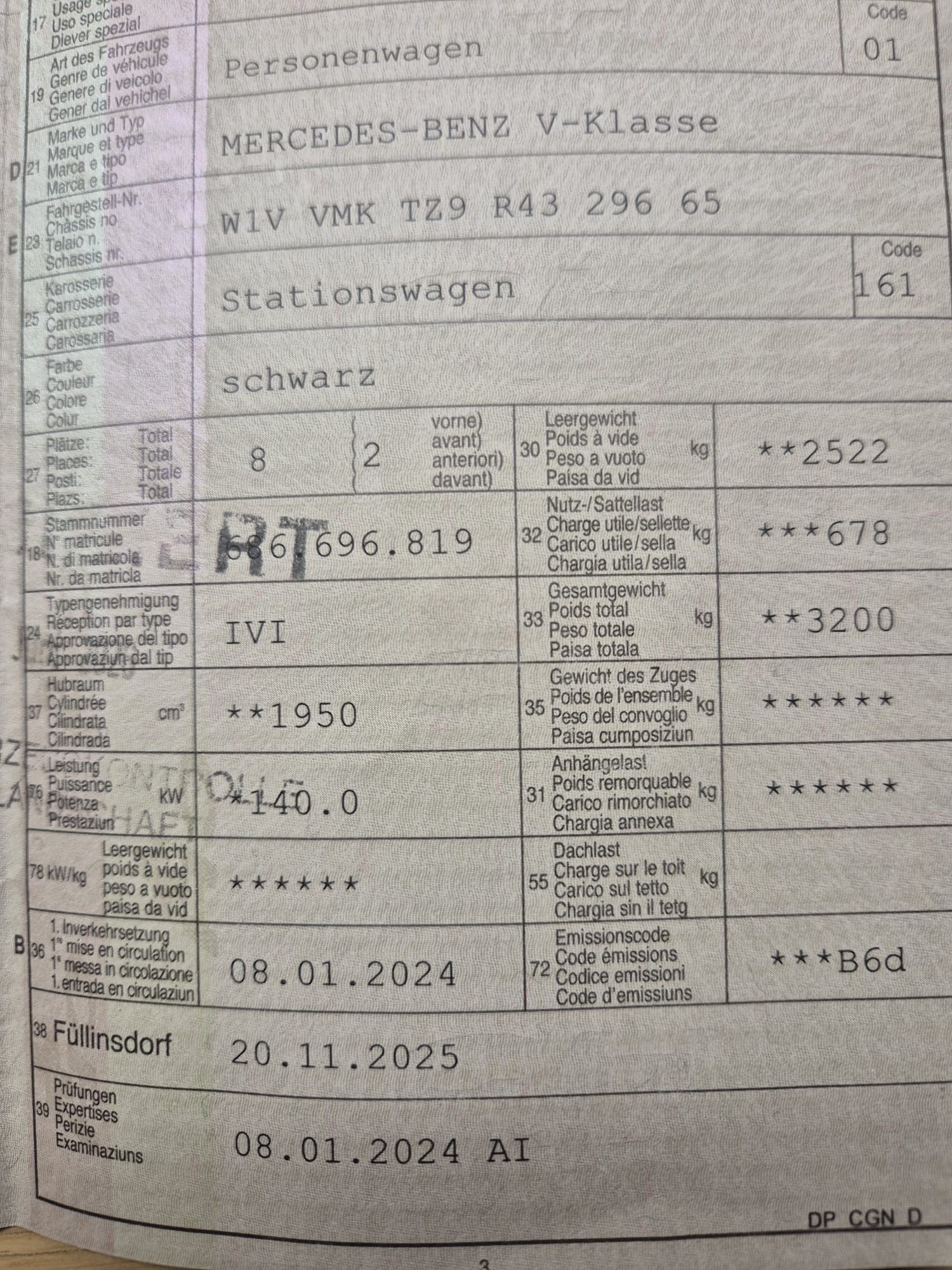 MERCEDES-BENZ V 250 d Avantgarde lang-image-3