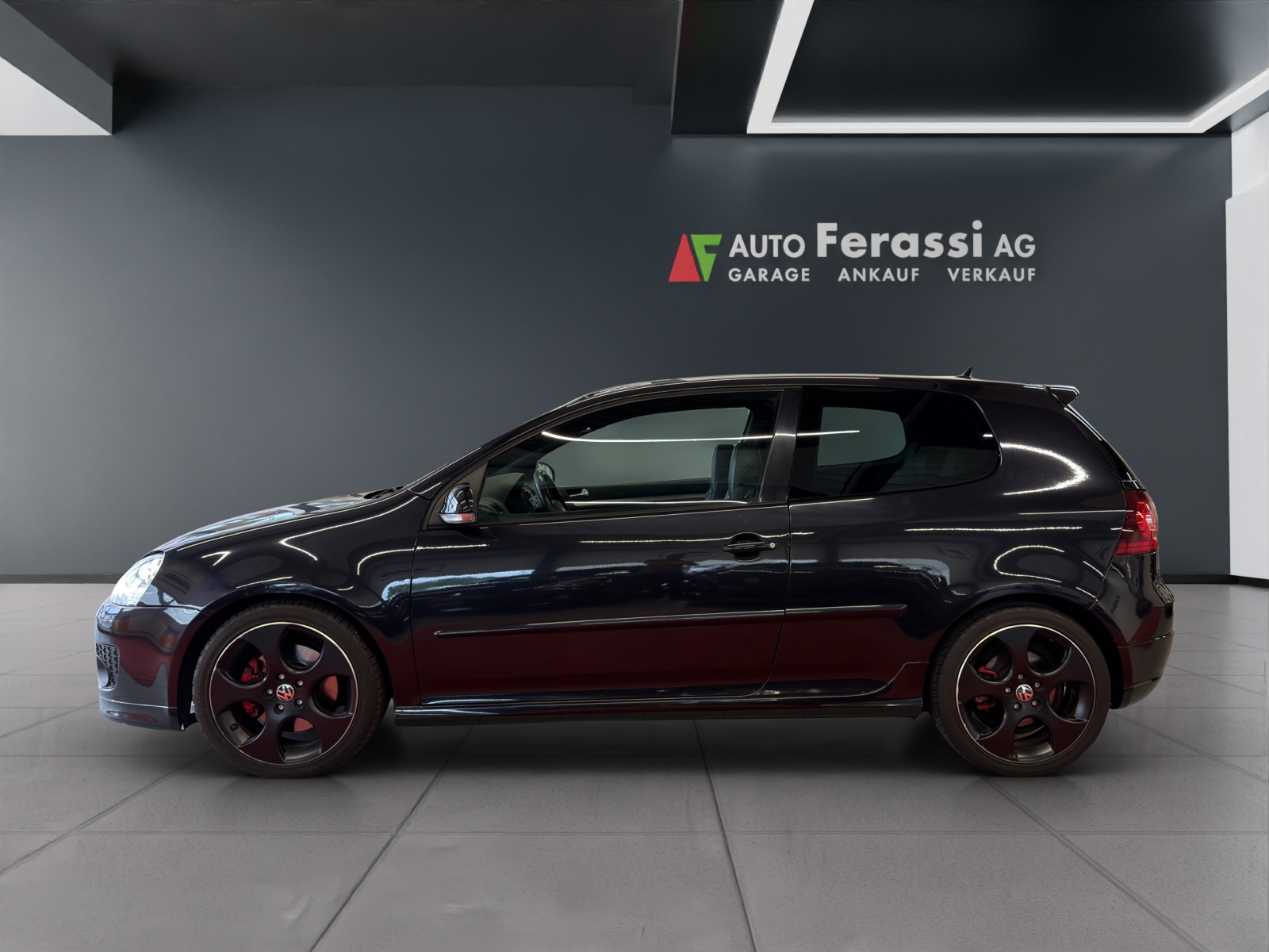 VW Golf 2.0 TFSI GTI Edition 30-image-1