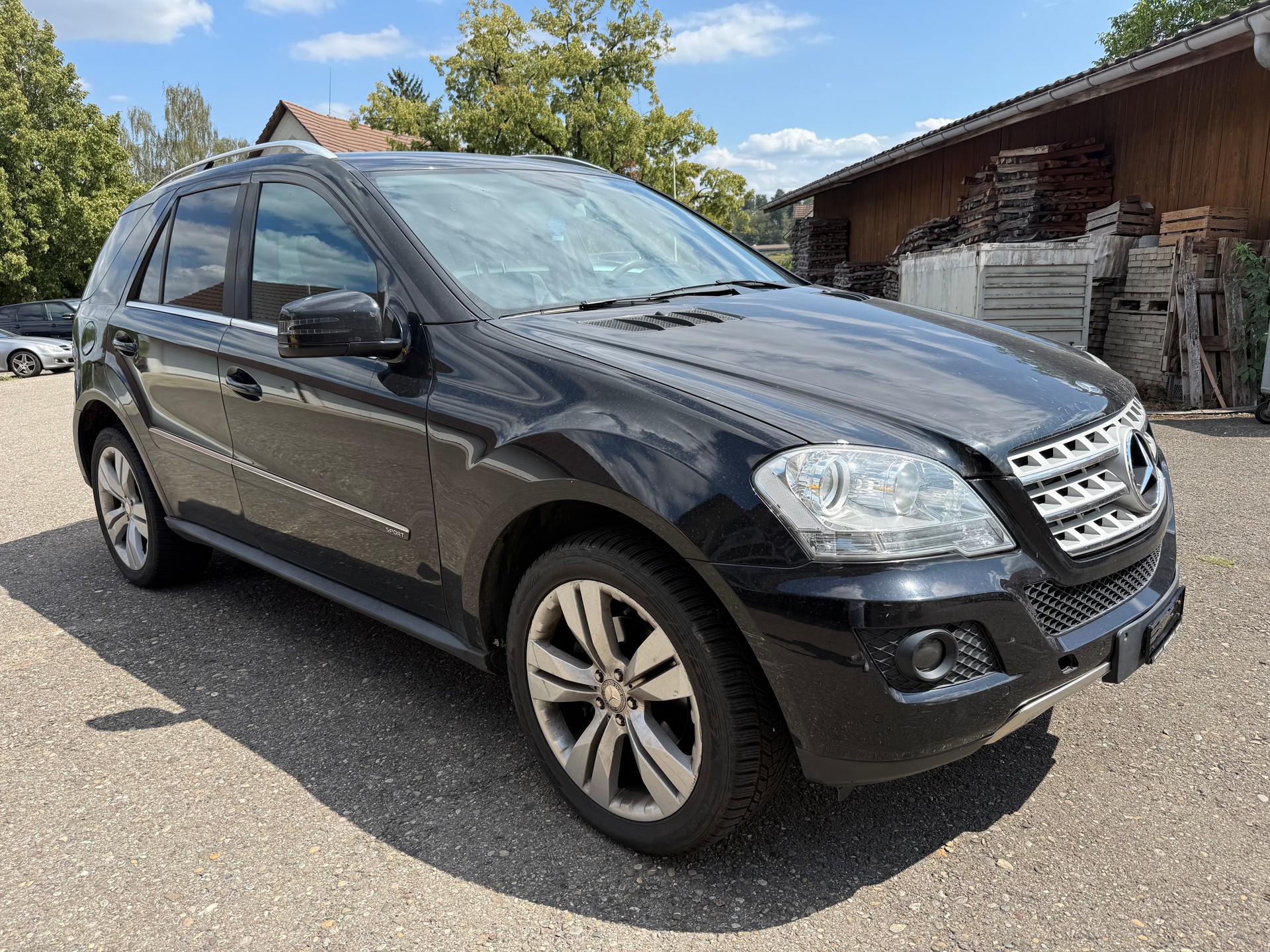 MERCEDES-BENZ ML 320 CDI 4Matic Edition7G-Tronic-image-2