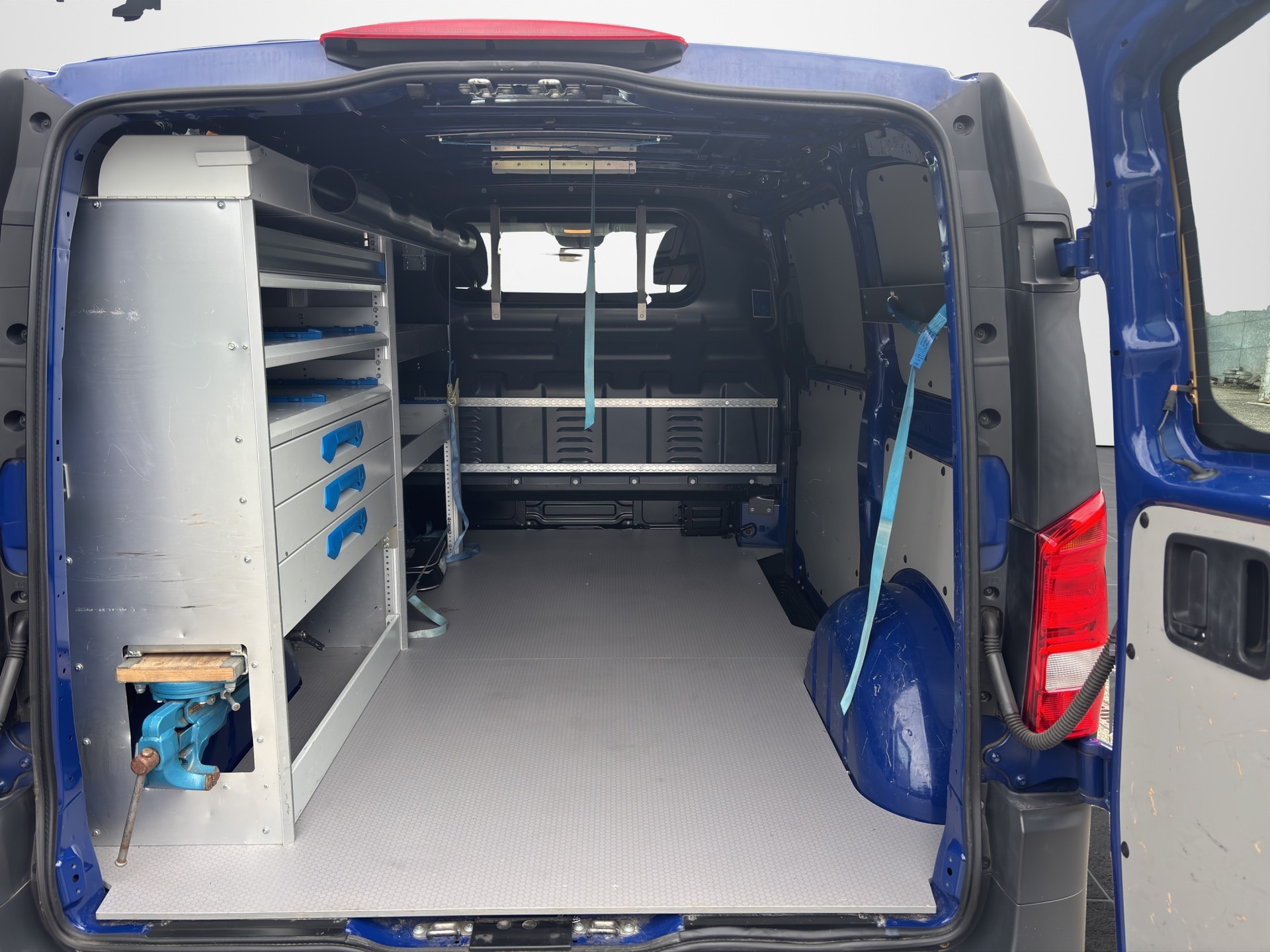 MERCEDES-BENZ Vito 116 CDI Pro-image-10