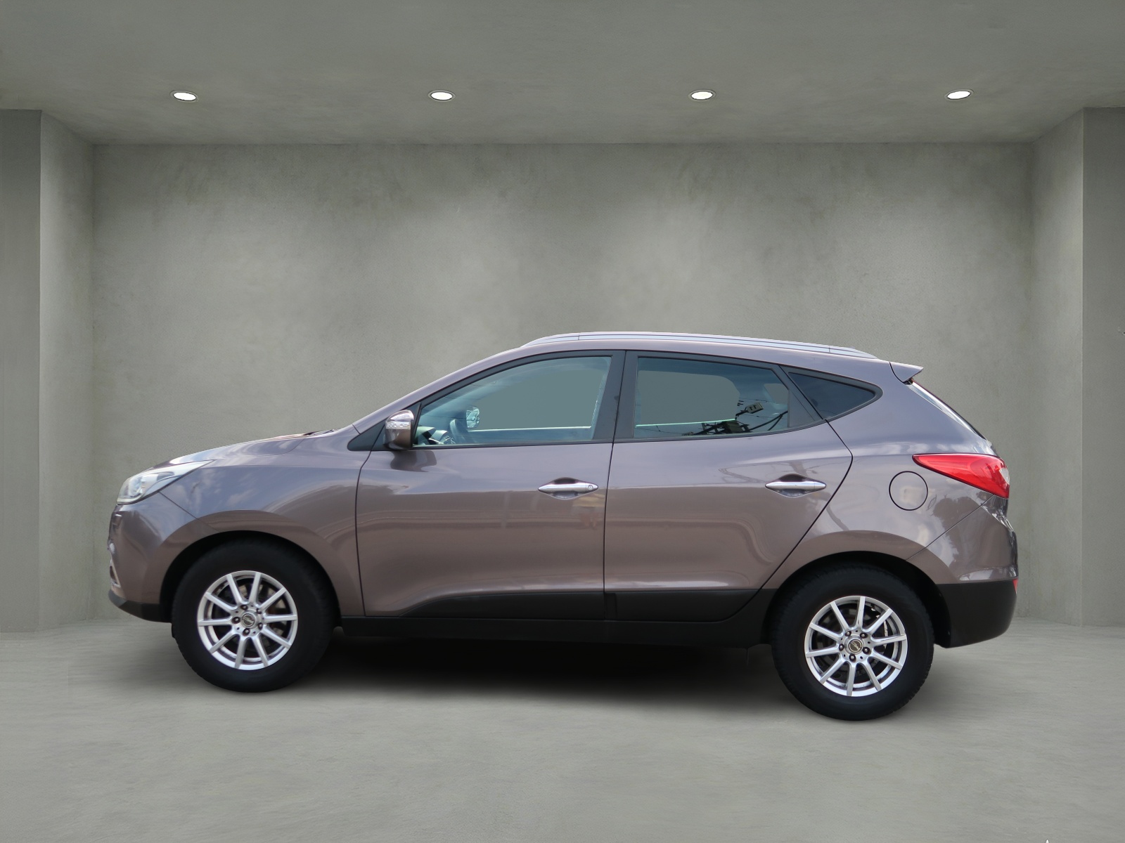 HYUNDAI iX35-image-6