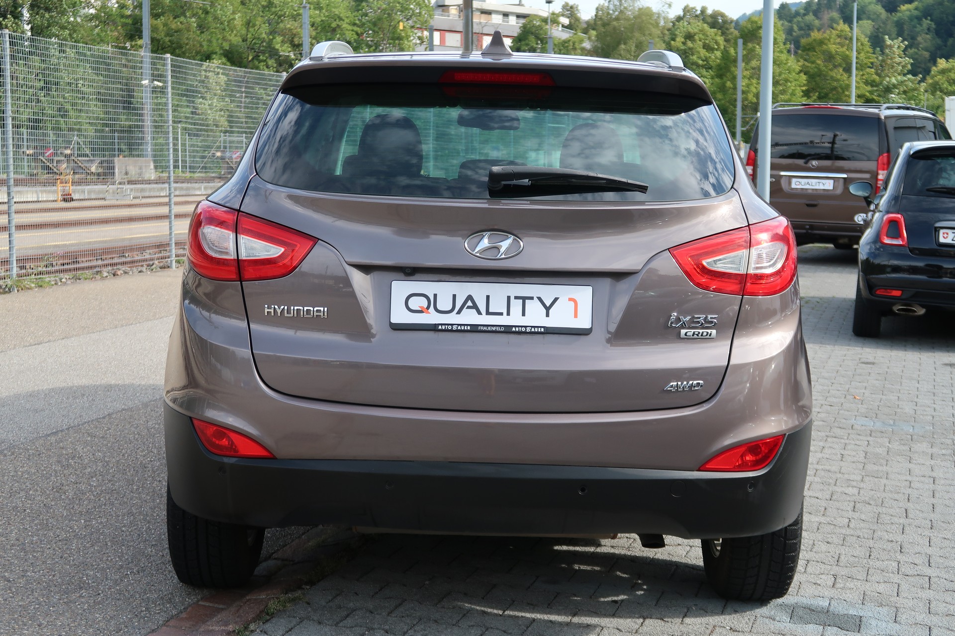 HYUNDAI iX35-image-4