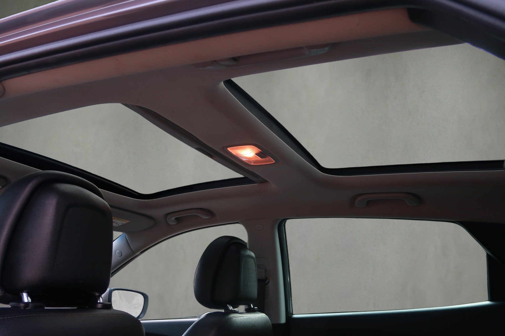 HYUNDAI iX35-image-17
