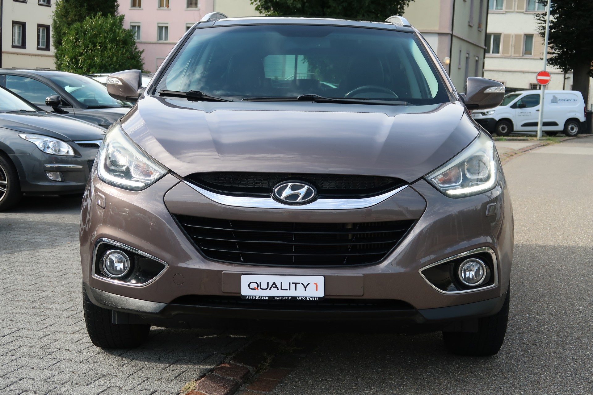 HYUNDAI iX35-showroom-element-1
