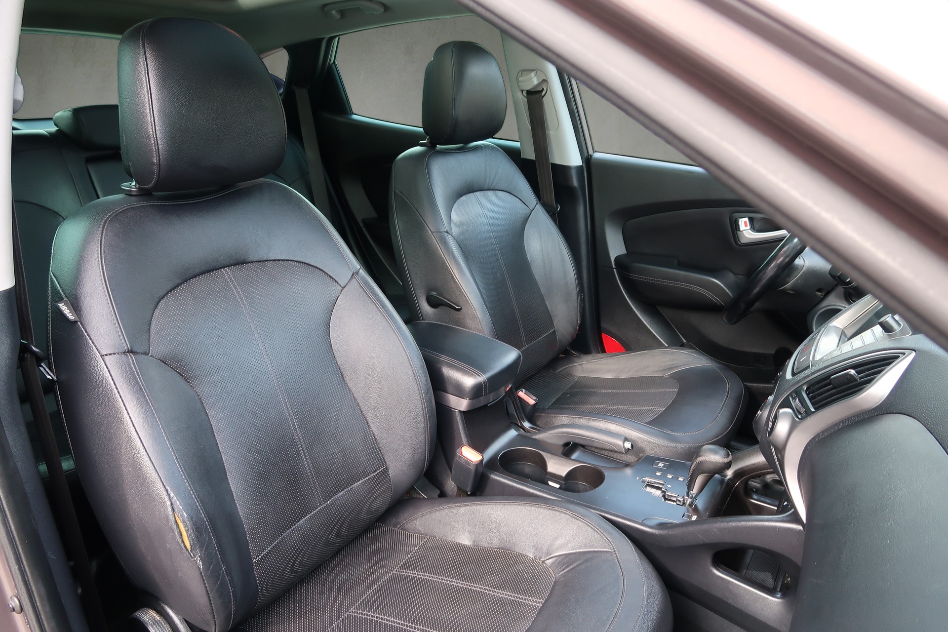 HYUNDAI iX35-image-20
