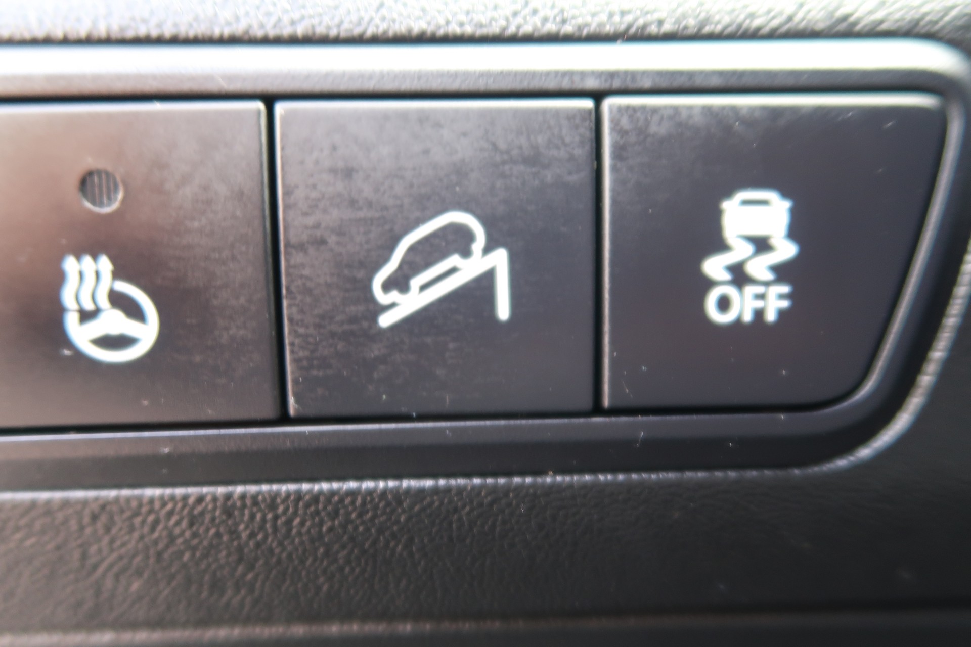 HYUNDAI iX35-image-8
