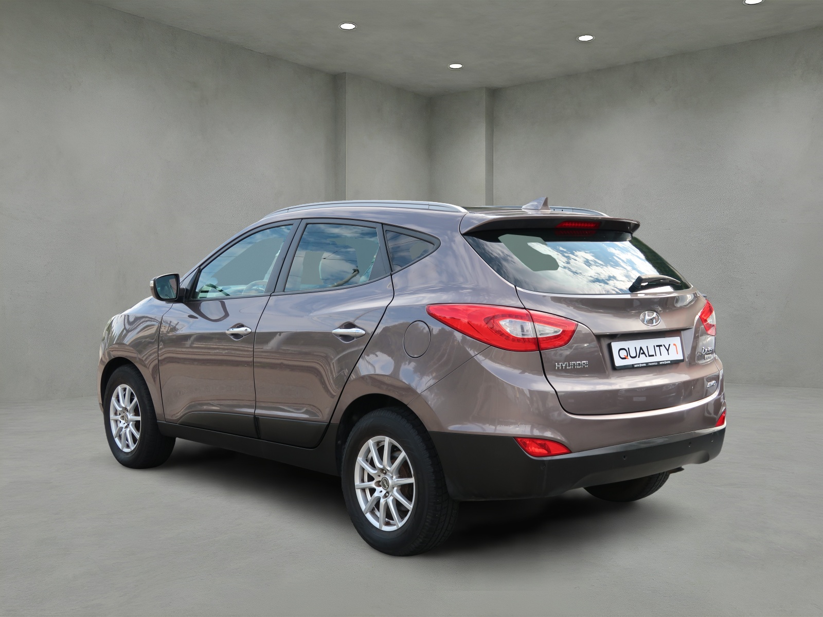 HYUNDAI iX35-image-5