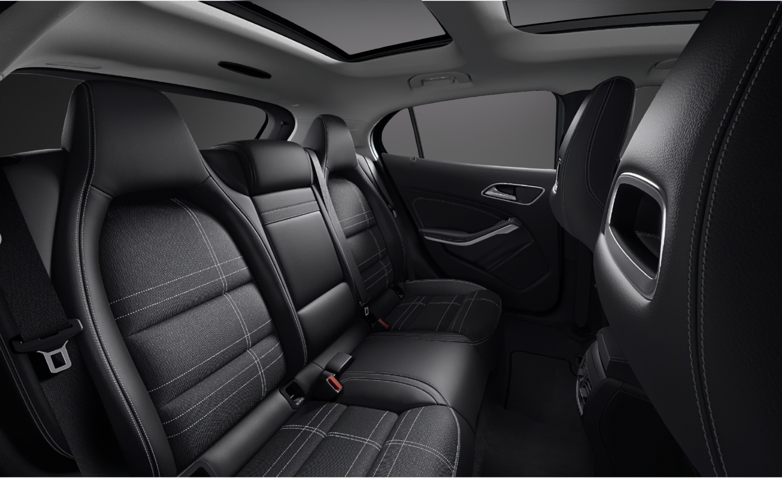 MERCEDES-BENZ GLA 250 Urban 4Matic 7G-DCT-image-9