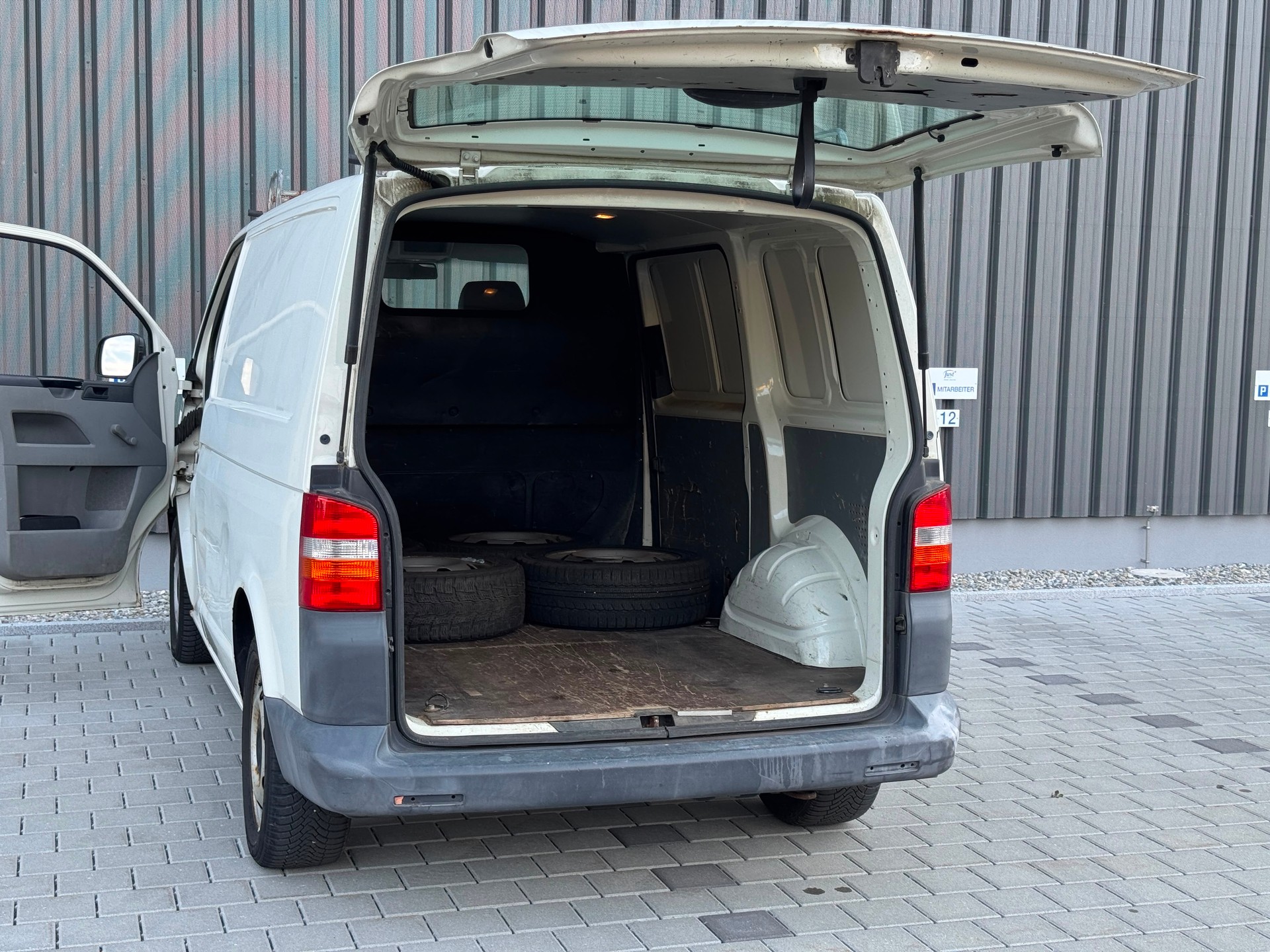 VW T5 3.2 V6 4MOTION-image-14