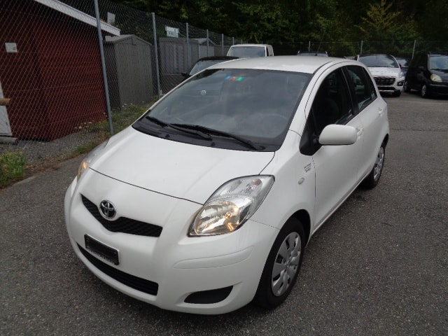 TOYOTA Yaris 1.33 Linea Sol-image-0