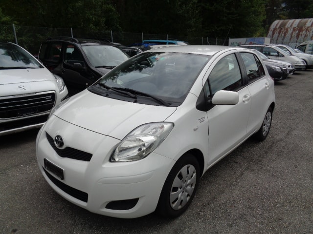 TOYOTA Yaris 1.33 Linea Sol-image-12