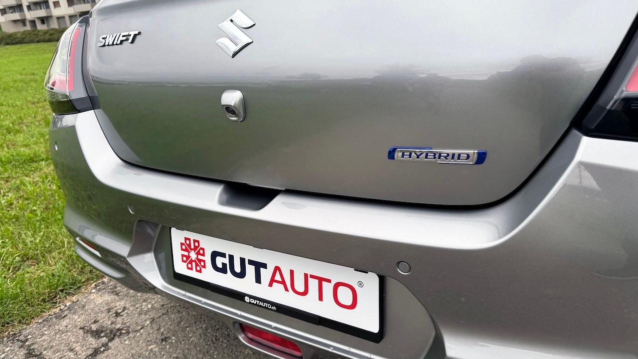 SUZUKI NEW SWIFT 1.2 COMPACT HYBRID 4X4-image-13