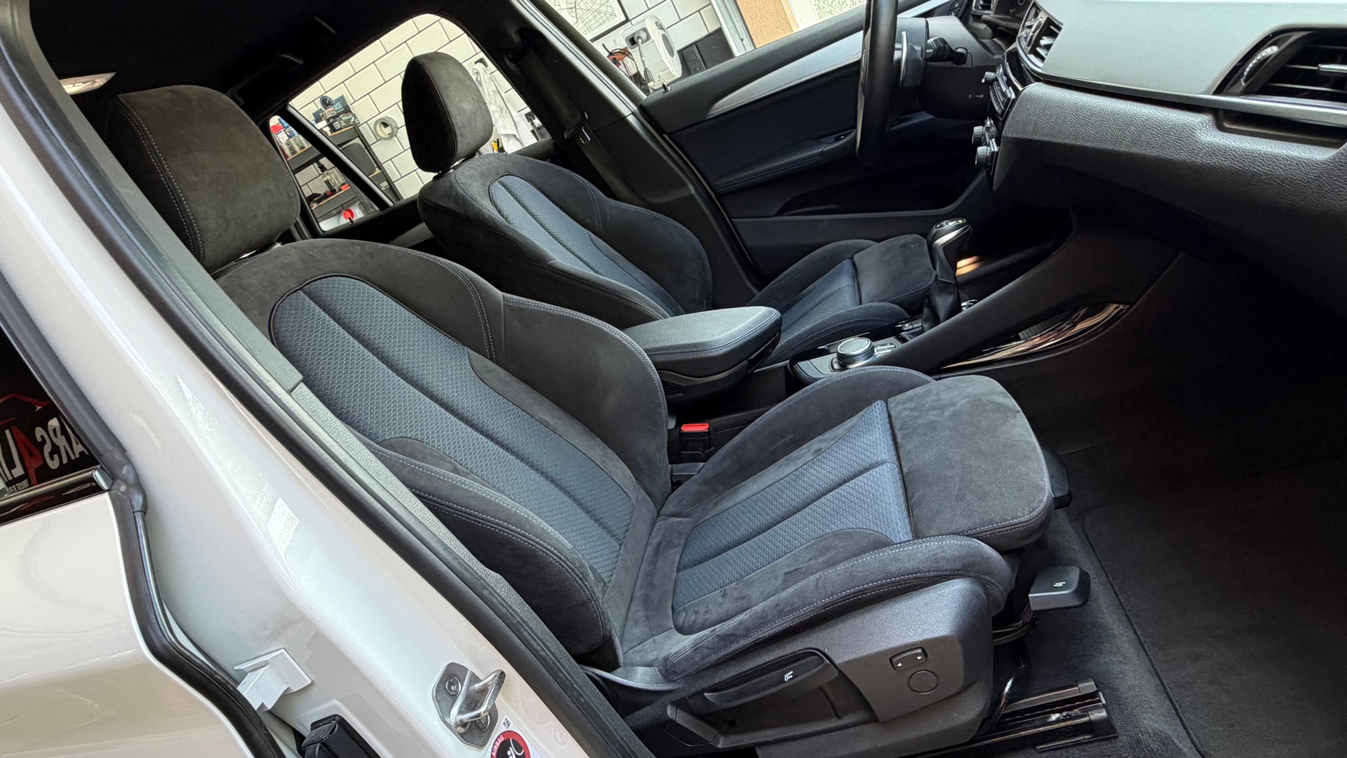 BMW X1 xDrive 20d M Sport♦️1.Hand*ab Mfk und Service*Topzustand* NP CHF 67`027.-♦️-image-13
