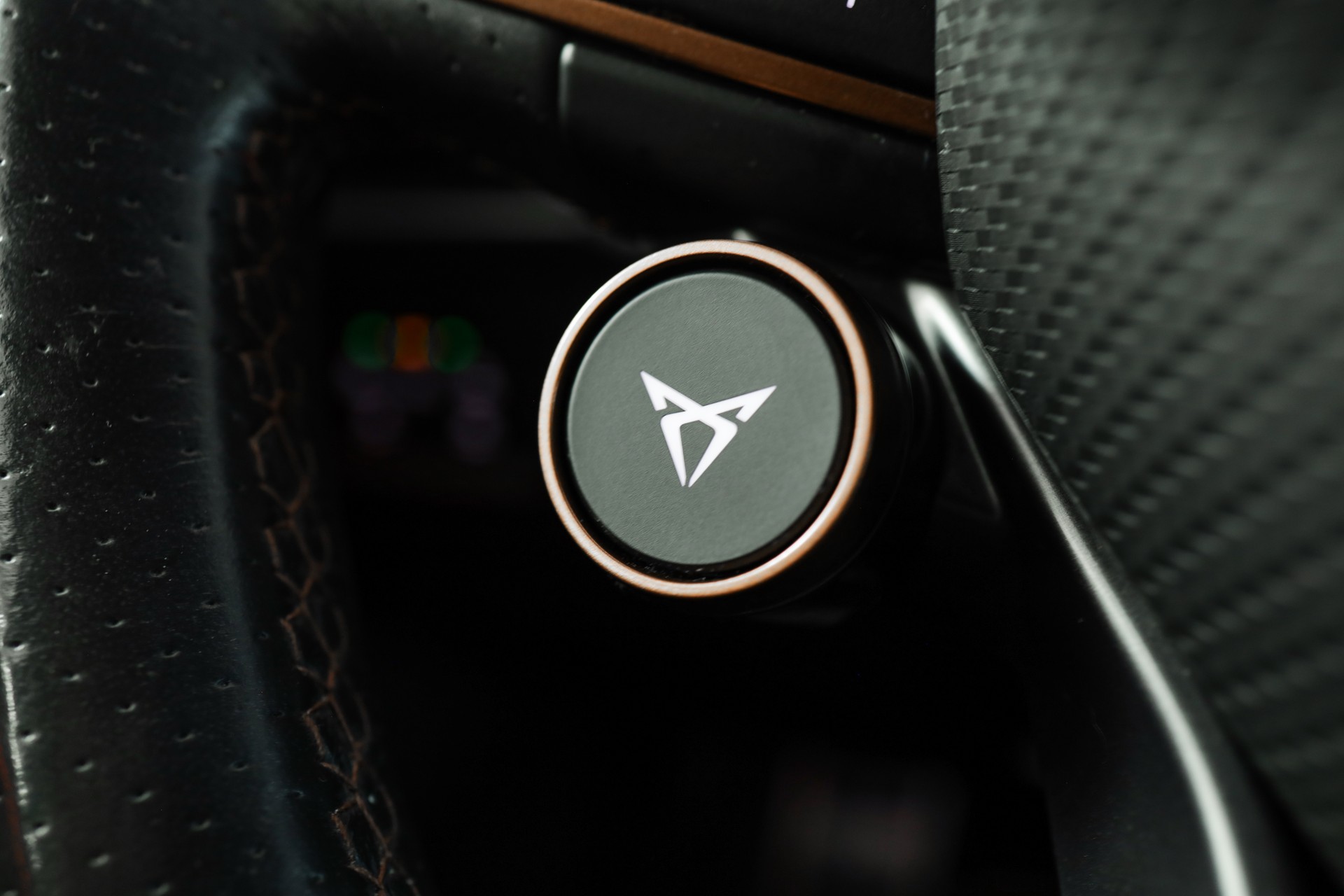 CUPRA Formentor 2.0TSI VZ 4Drive DSG * Graphene Grey * Cupra Seats-image-17