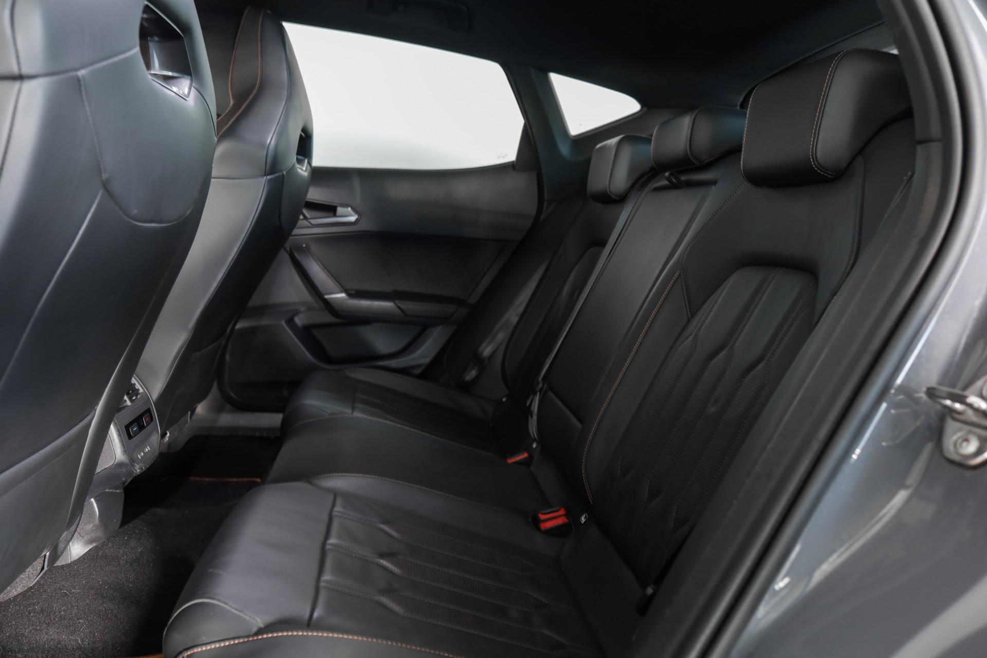 CUPRA Formentor 2.0TSI VZ 4Drive DSG * Graphene Grey * Cupra Seats-image-27