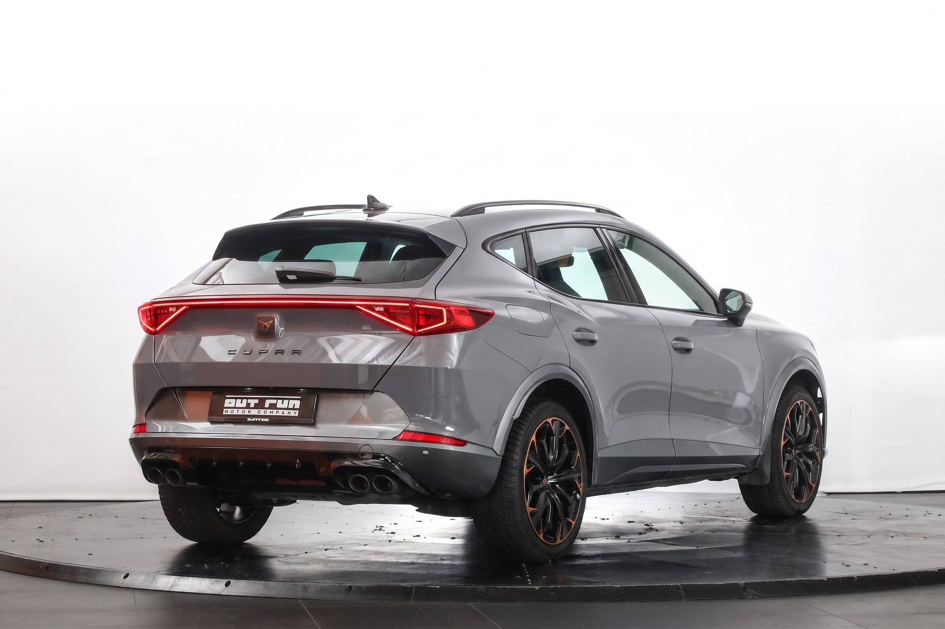 CUPRA Formentor 2.0TSI VZ 4Drive DSG * Graphene Grey * Cupra Seats-image-5