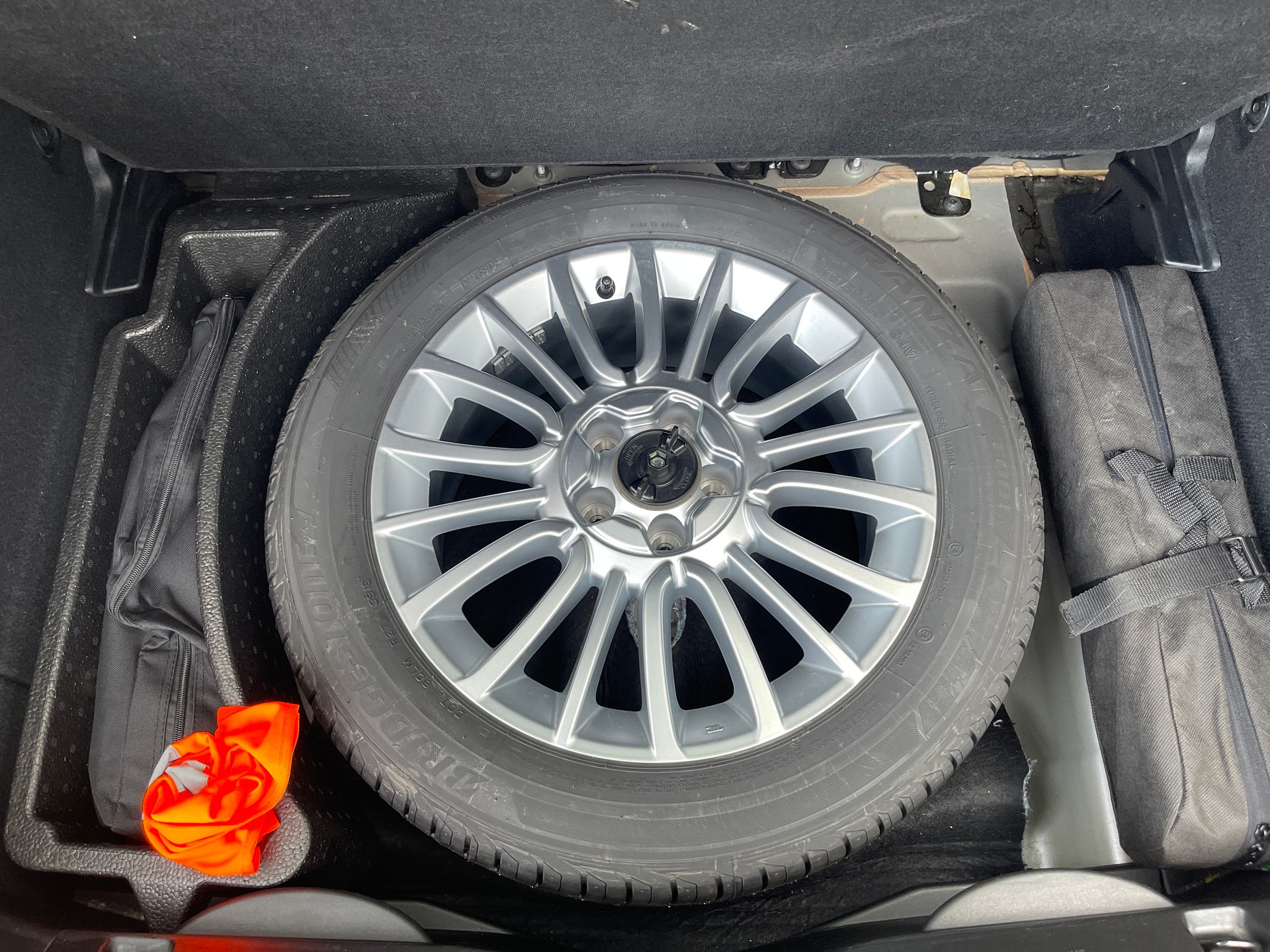 FIAT 500X 1.4T Lounge DCT-image-15