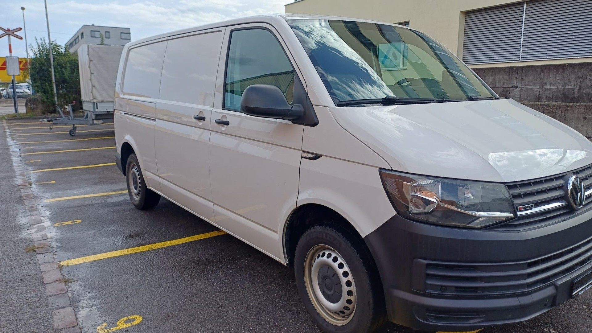 VW T6 2.0 LR110 TDI 4Motion DSG mit MFK-image-2
