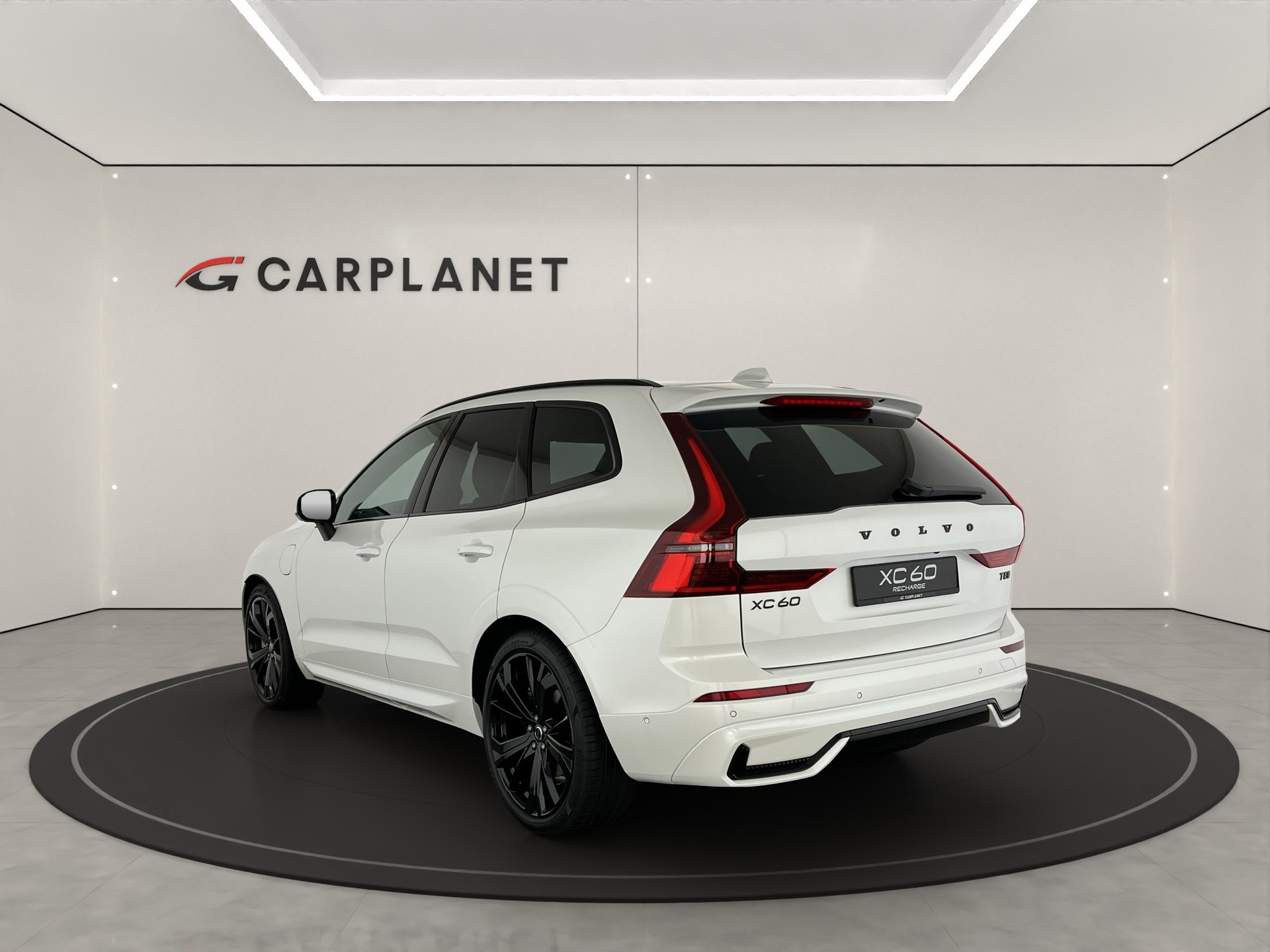 VOLVO XC60 2.0 T8 TE Black Edition eAWD-image-3