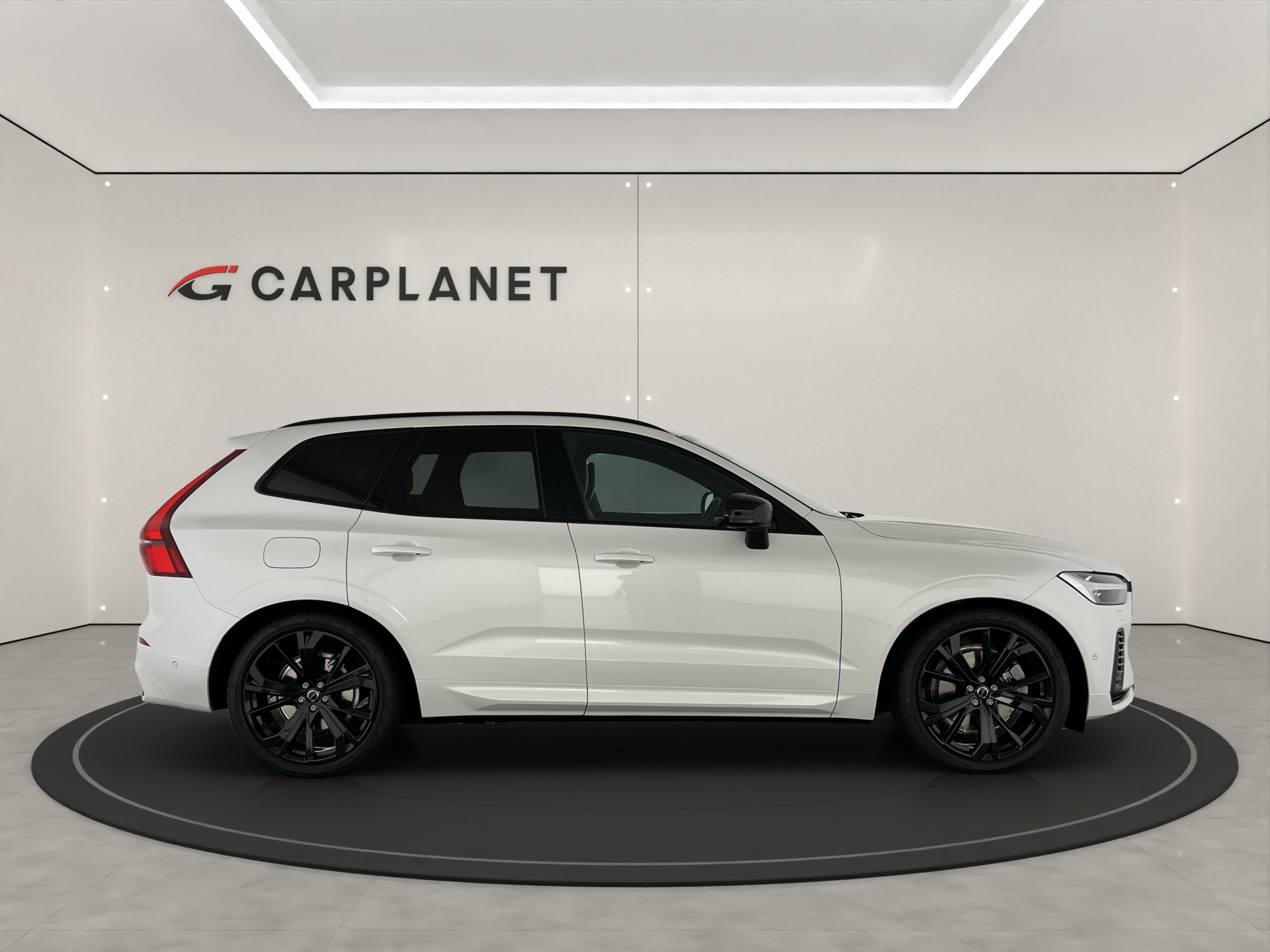 VOLVO XC60 2.0 T8 TE Black Edition eAWD-image-4
