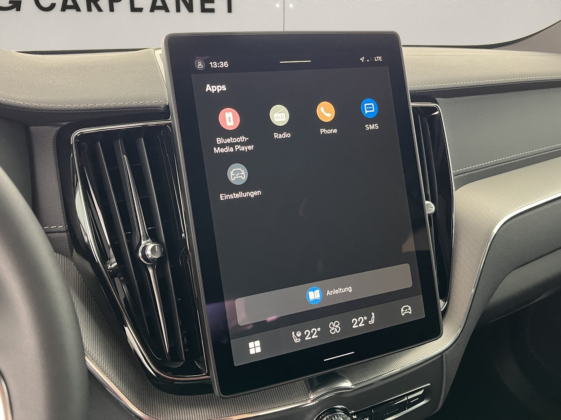 VOLVO XC60 2.0 T8 TE Black Edition eAWD-image-12