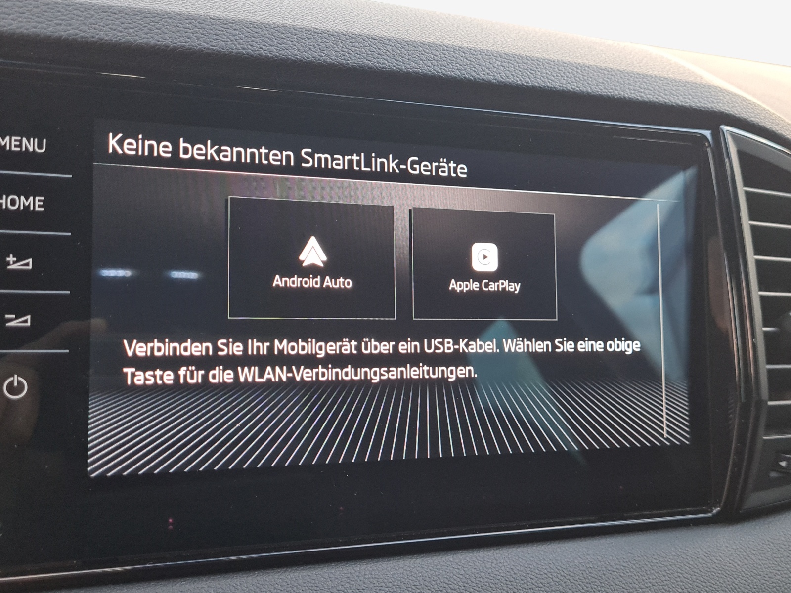 SKODA Karoq 2.0 TSI SportLine 4x4 DSG-image-15