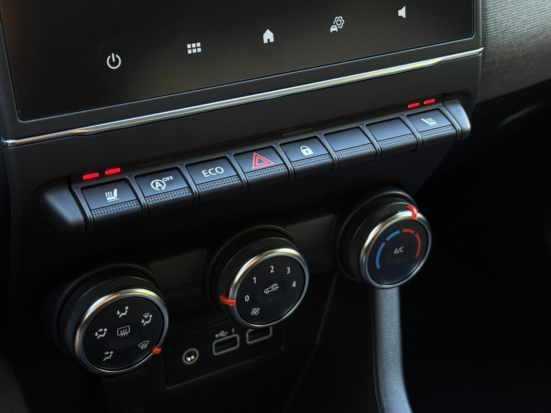 RENAULT Clio 1.0 Evolution X-Tronic / Werksgarantie-image-24