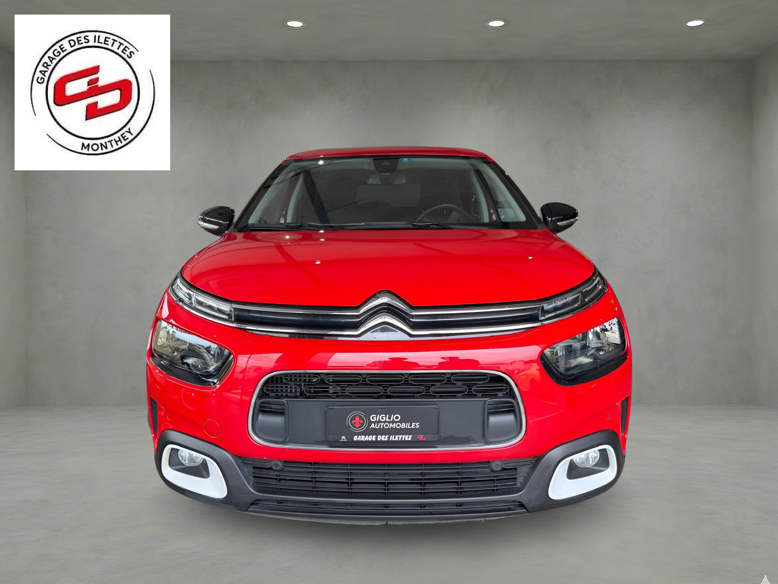 CITROEN C4 Cactus 1.2 Pure Tech Shine EAT6-image-4