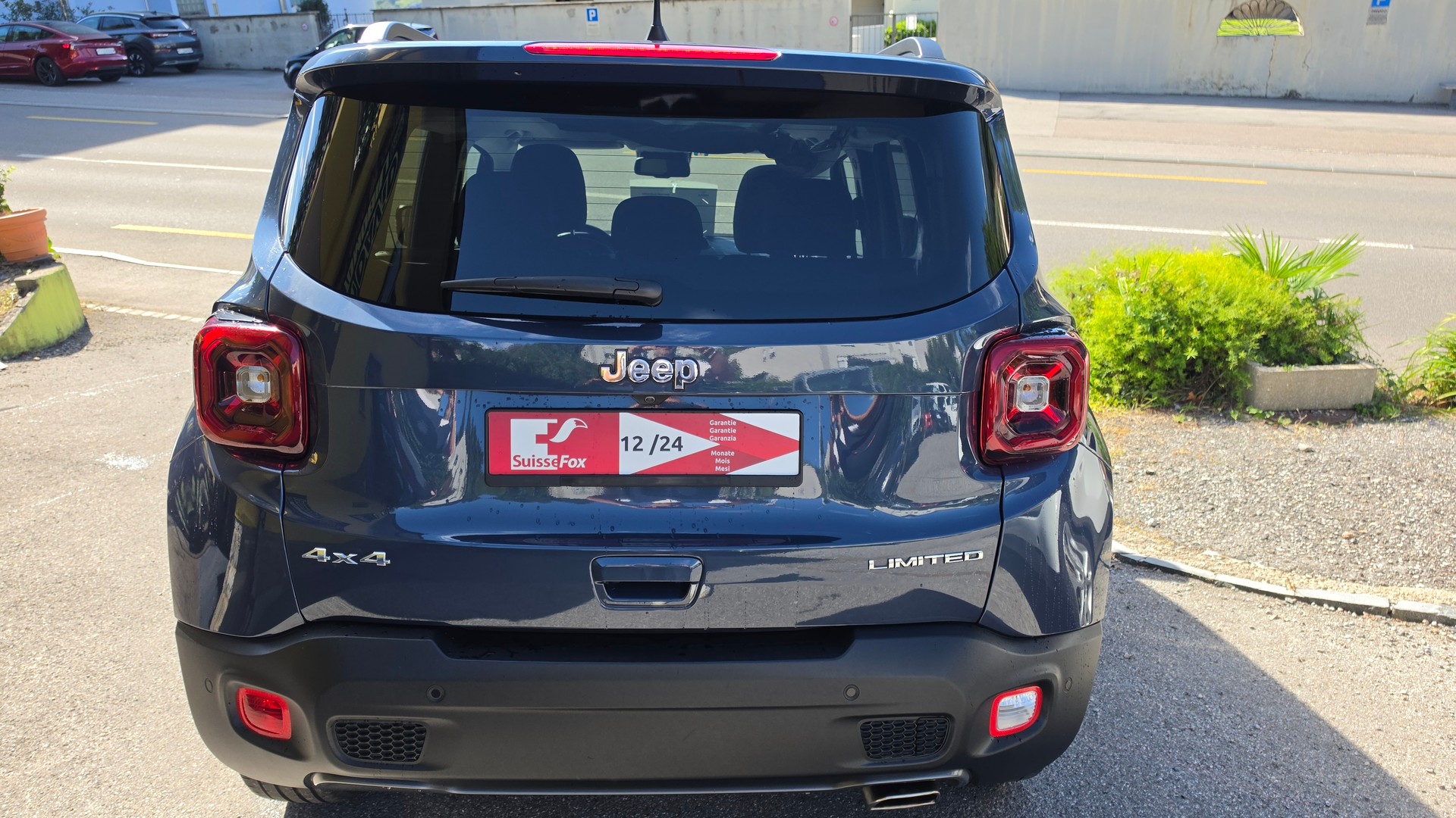 JEEP Renegade 1.3 Turbo Limited AWD-image-2