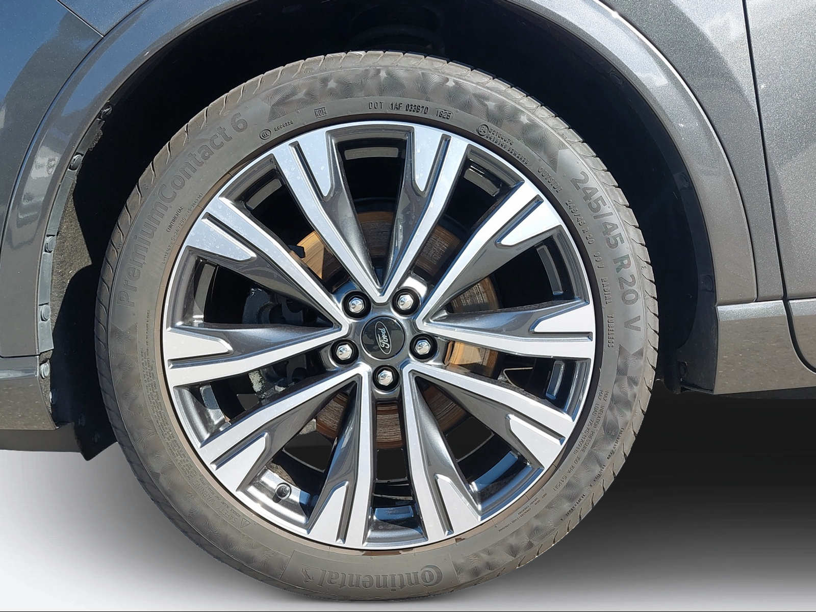 FORD Kuga 2.5 Plug-in Hybrid Vignale-image-8