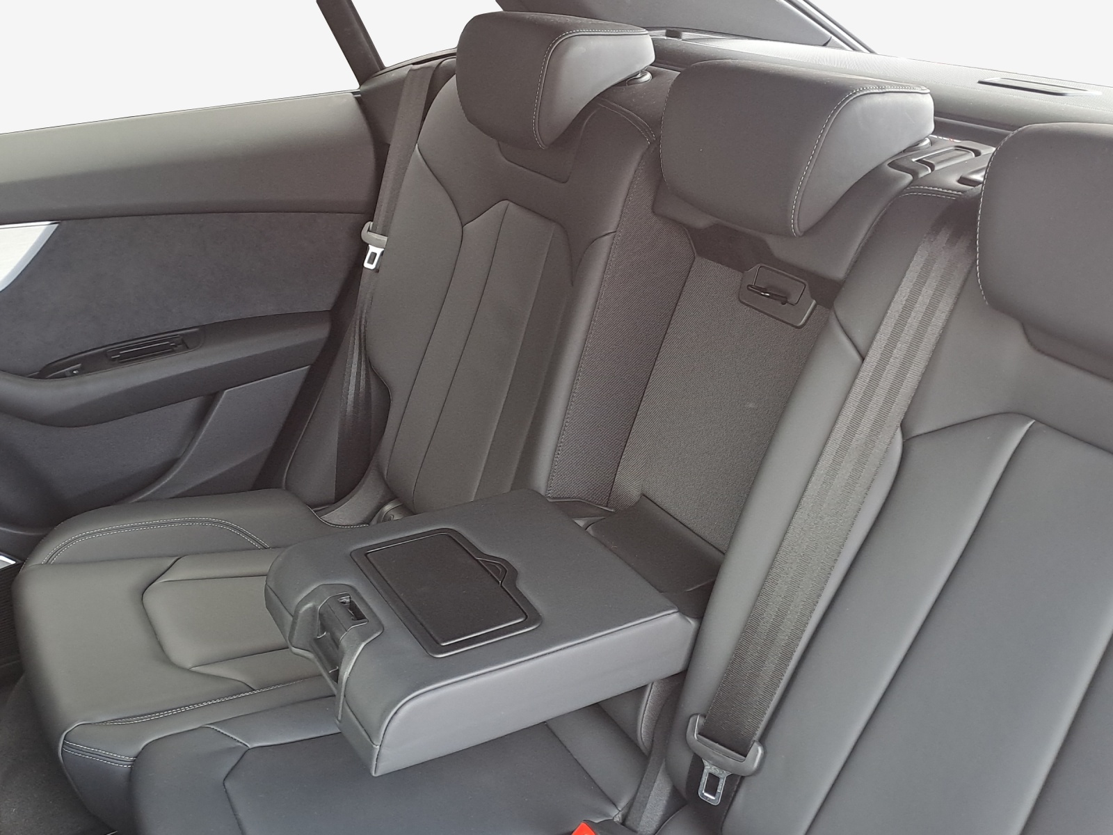 AUDI Q8 SUV TDI quattro 210 kW tiptronic-image-11