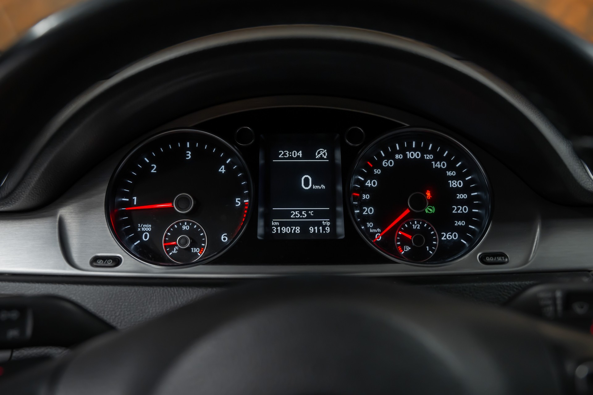 VW Passat Variant 2.0 TDI BMT Highline 4MDSG *CH-Fahrzeug*Leder/Alcantara*Rückfahrkamera*-image-20