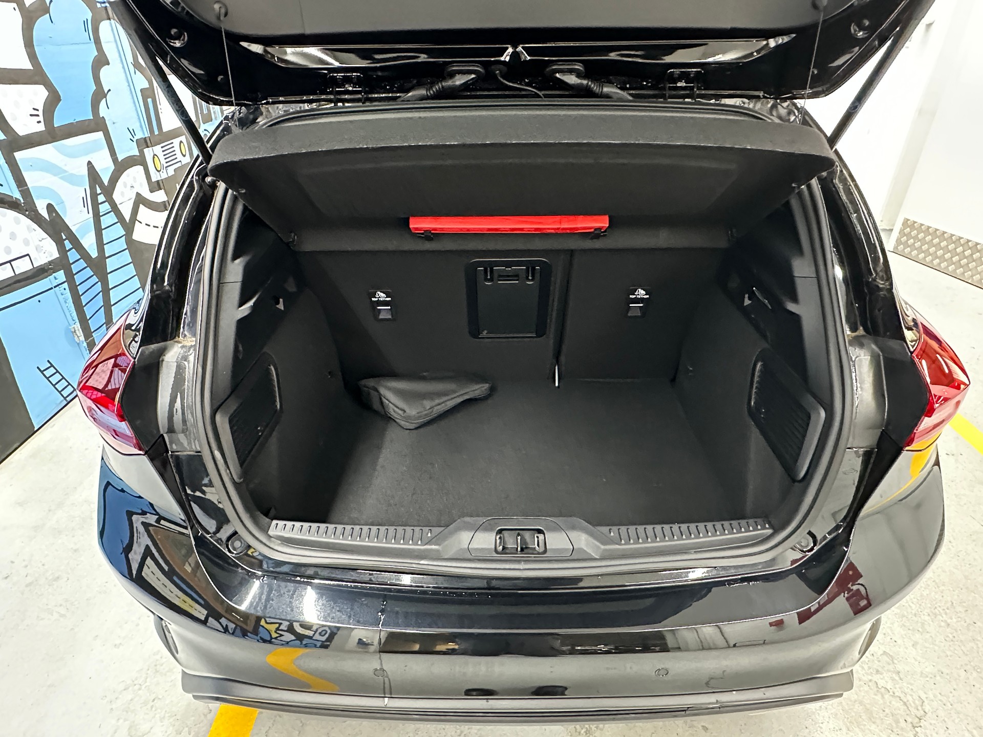 FORD Focus 1.0 MHEV ST-Line X Automat-image-5