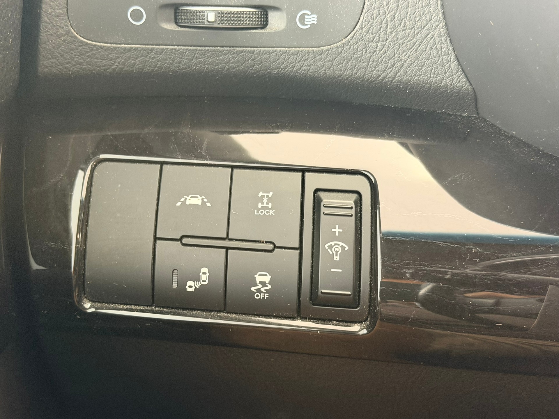 KIA Sorento 2.2 CRDI Style Automatic-image-11