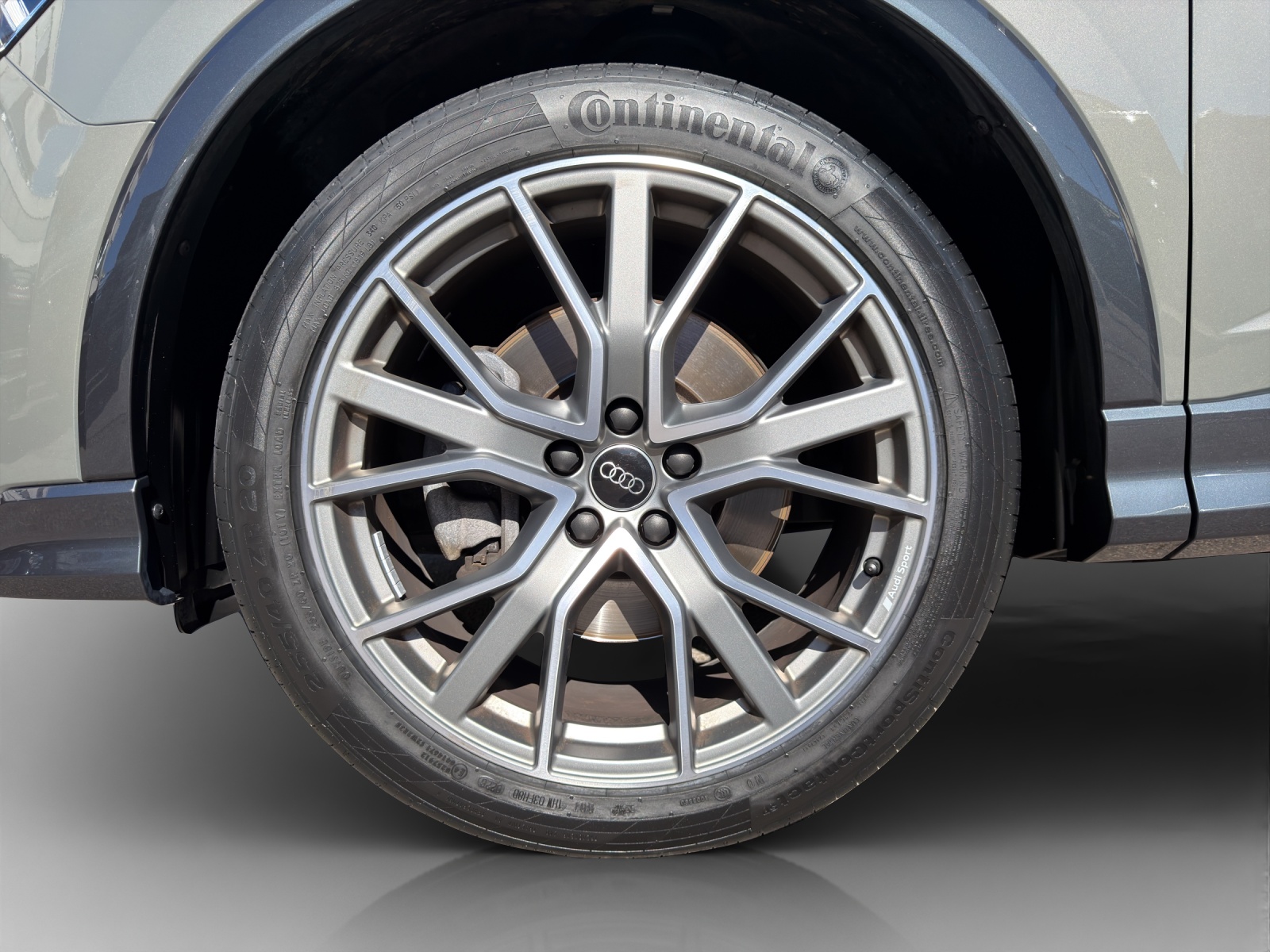 AUDI Q3 Sportback 45 TFSI S line quattro S-tronic-image-13