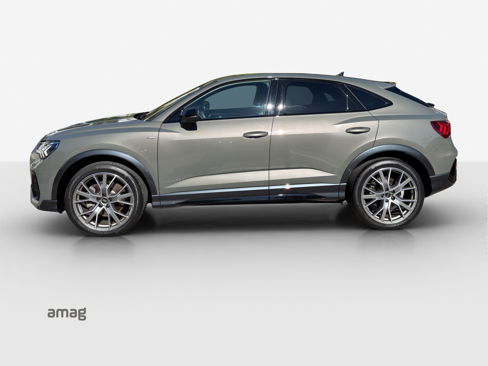 AUDI Q3 Sportback 45 TFSI S line quattro S-tronic-image-1