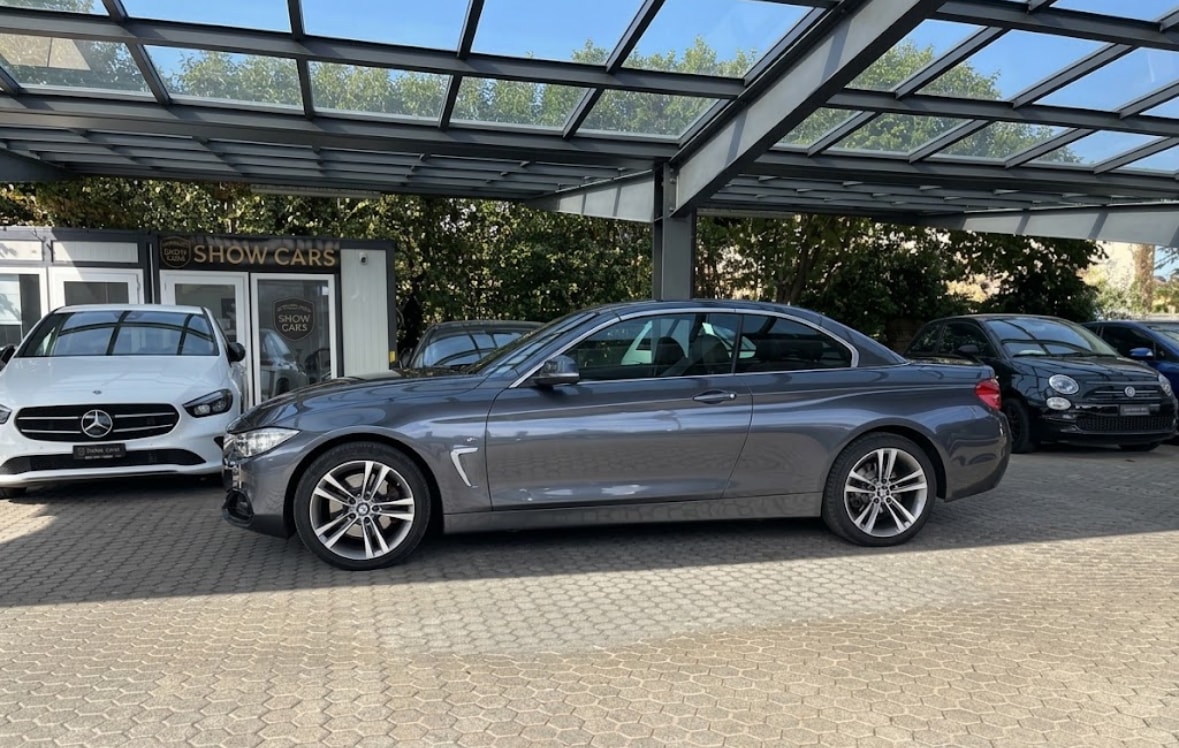 BMW 428i Cabriolet xDrive Sport Line Steptronic-image-2