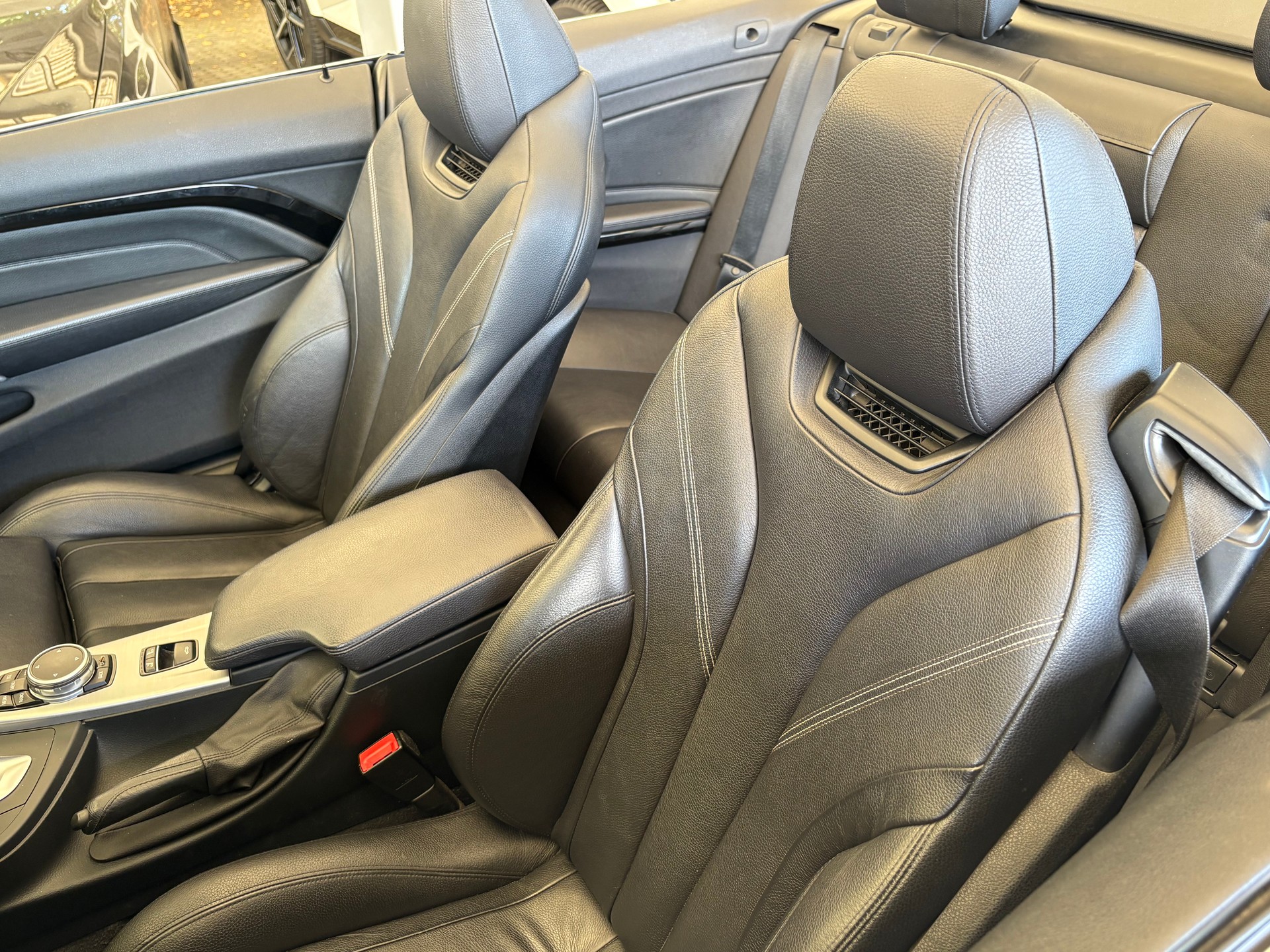 BMW 428i Cabriolet xDrive Sport Line Steptronic-image-10