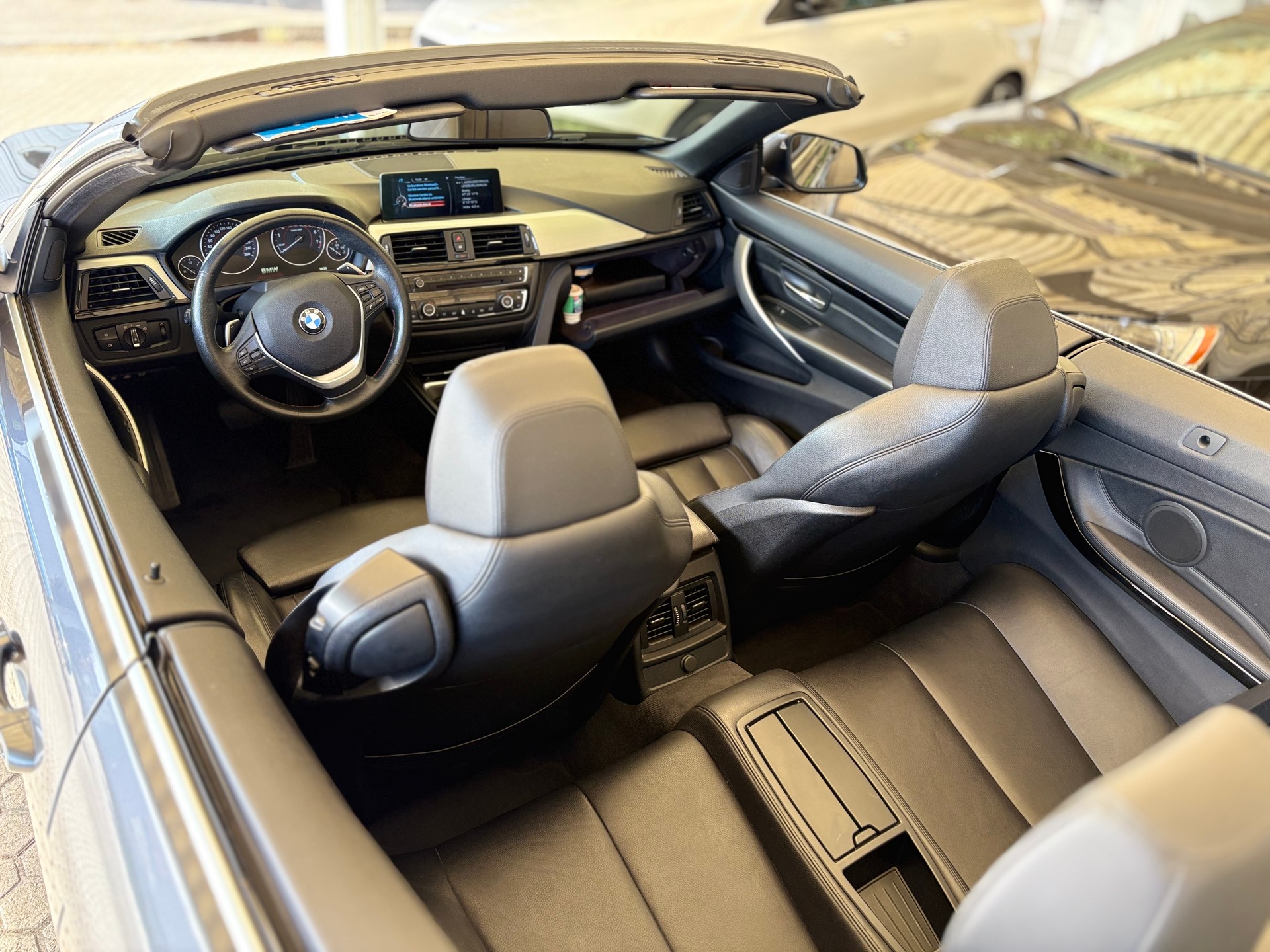 BMW 428i Cabriolet xDrive Sport Line Steptronic-image-12