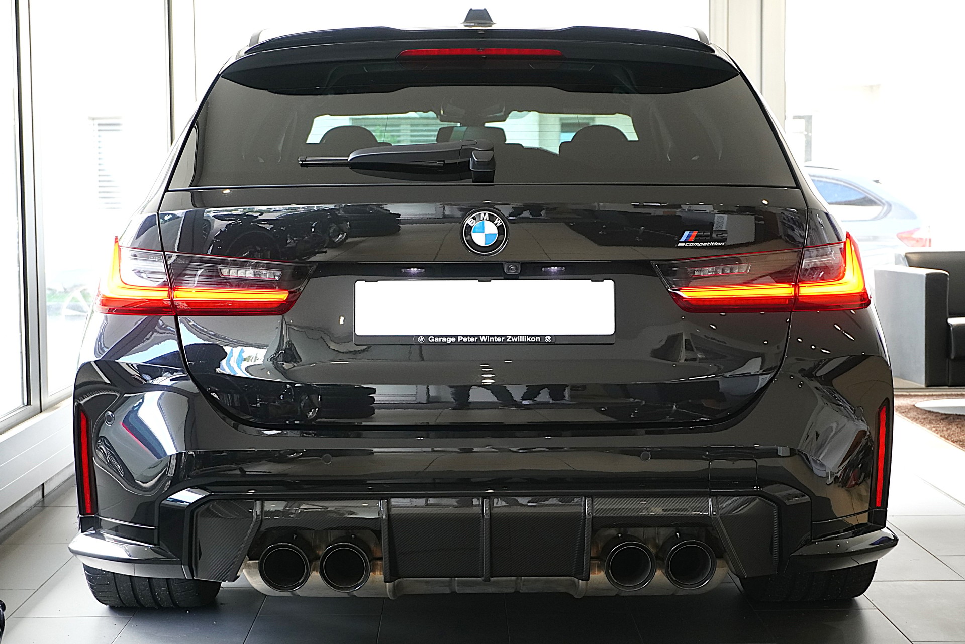 BMW M3 Touring xDrive Competition M-image-5